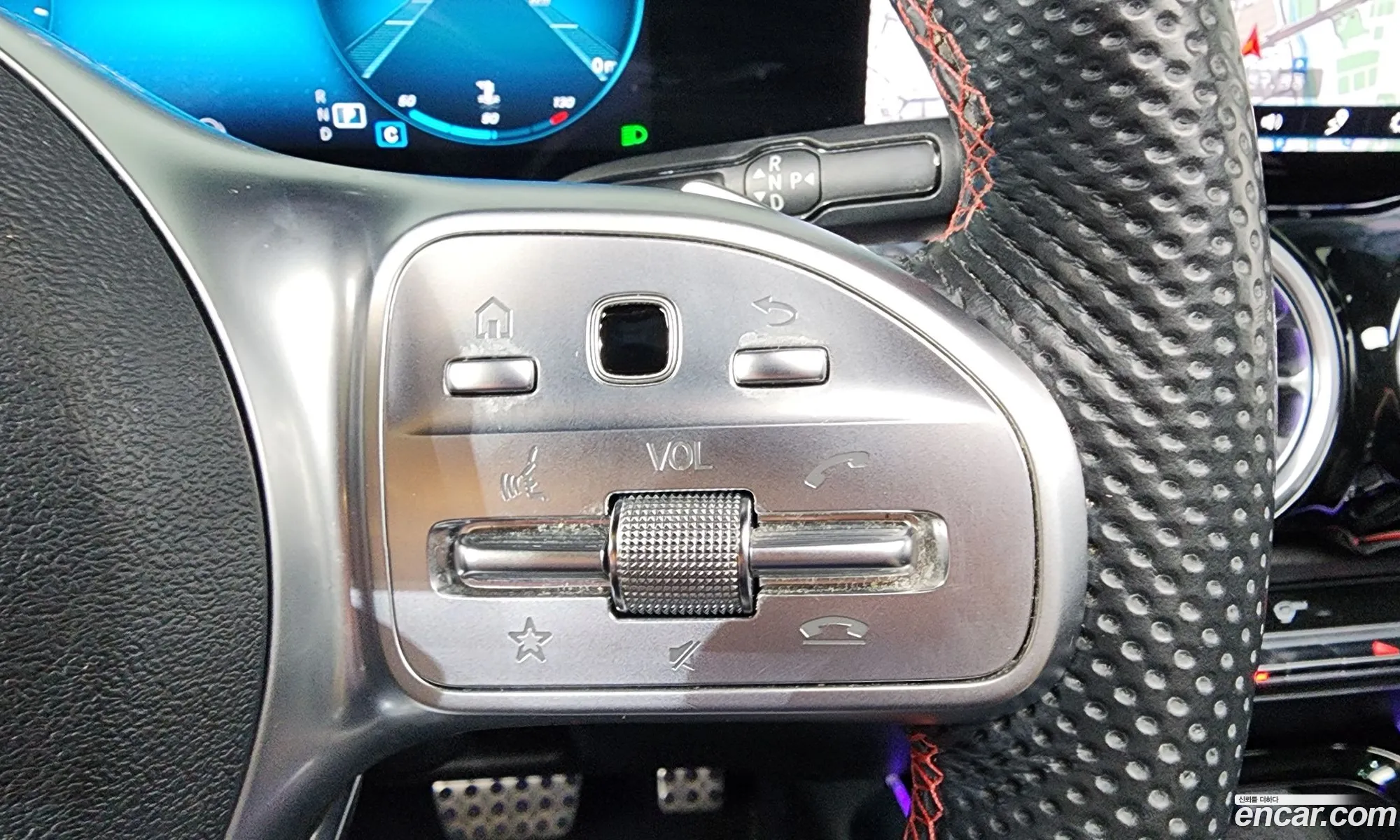Mercedes-Benz GLB-Class X247 2023 — 20