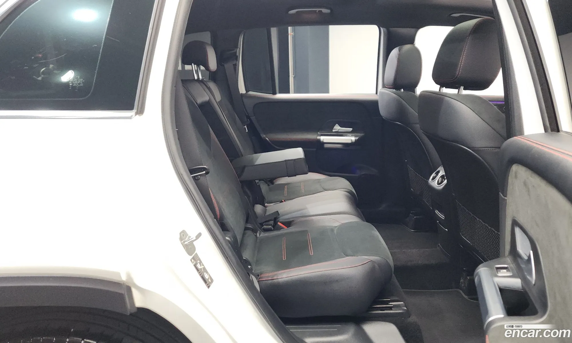 Mercedes-Benz GLB-Class X247 2023 — 6