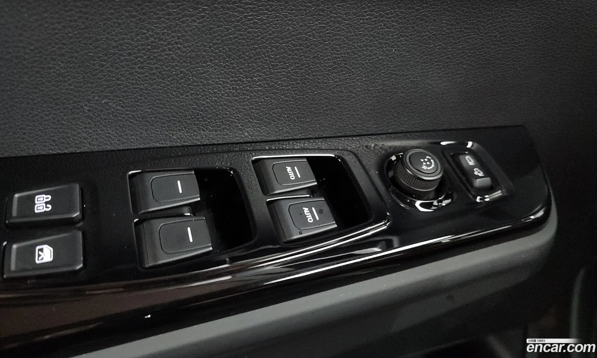 KG Mobility (SsangYong) Torres 2023 — 13