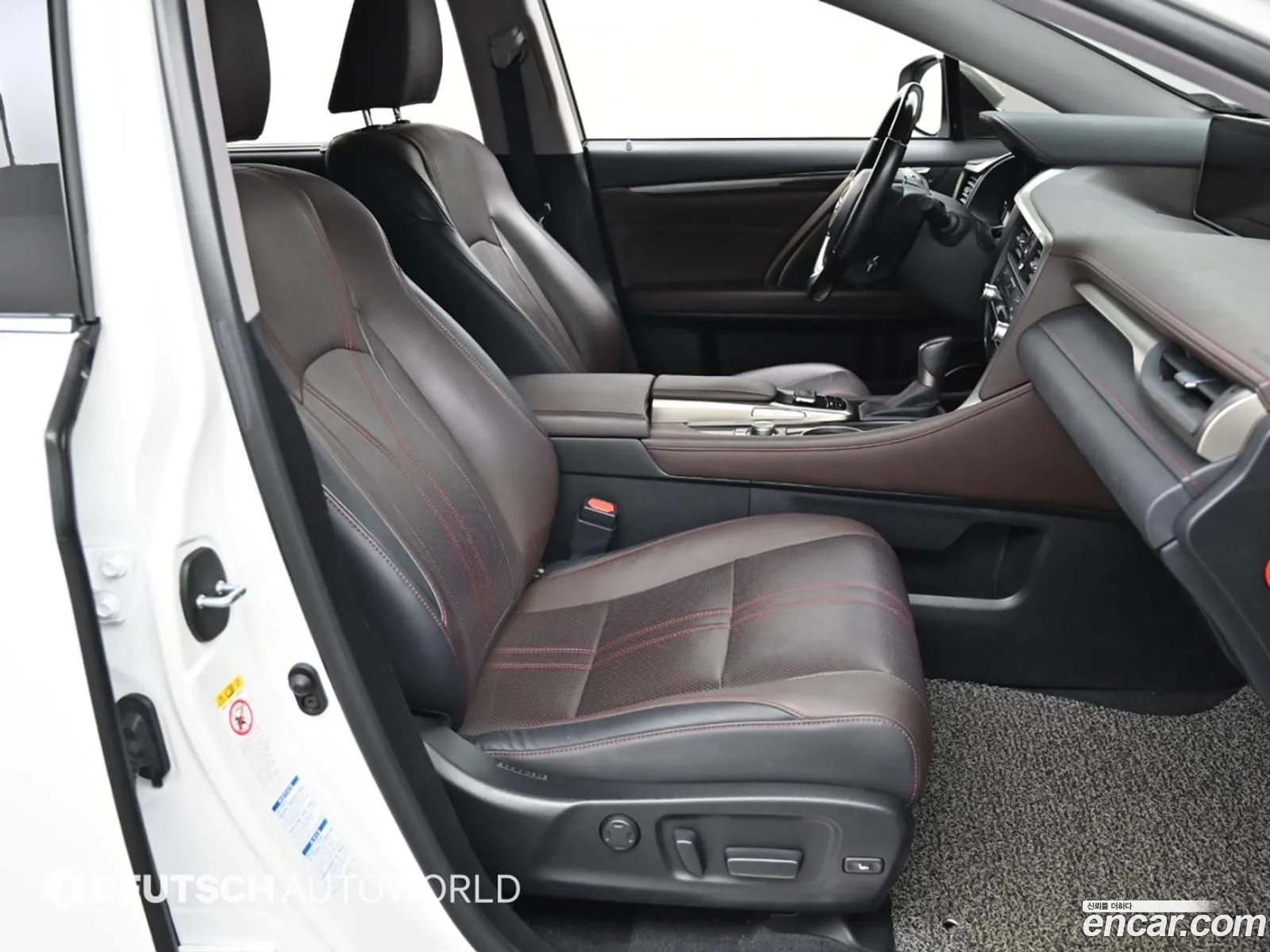 Lexus RX450h 2016 — 18
