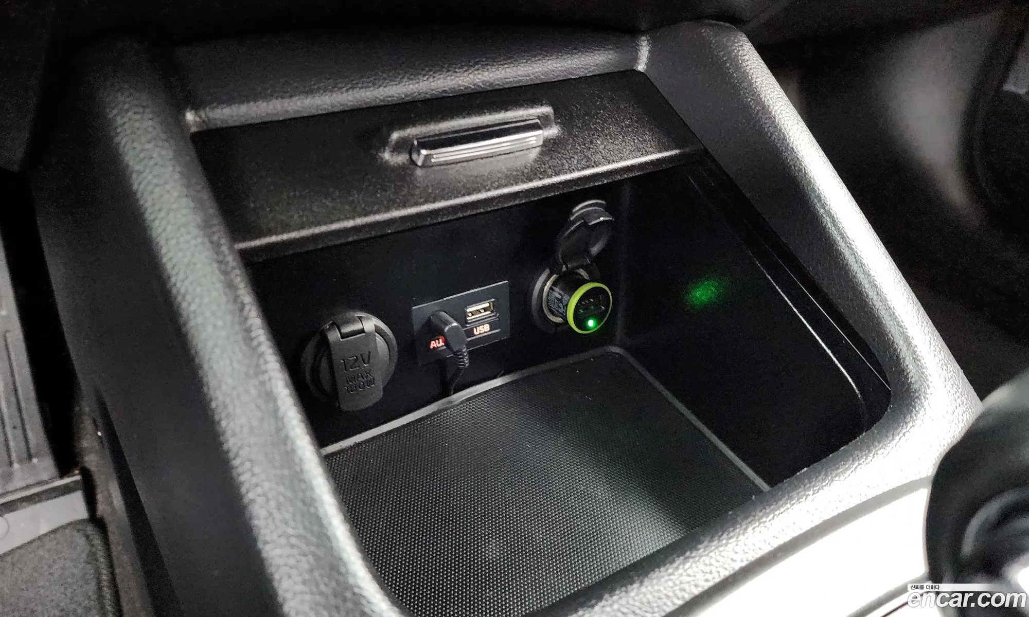 Kia K3 2015 — 23