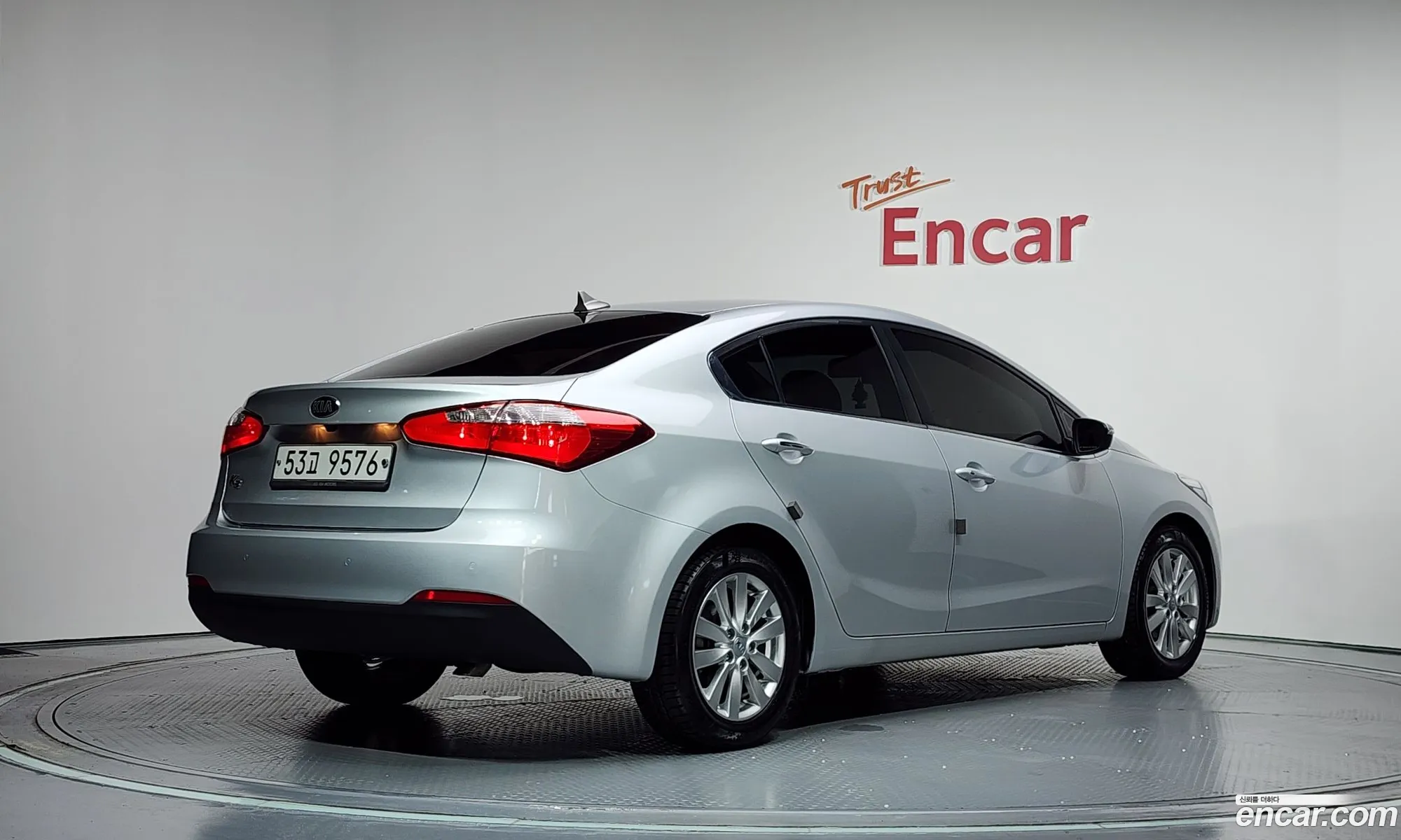 Kia K3 2015 — 20
