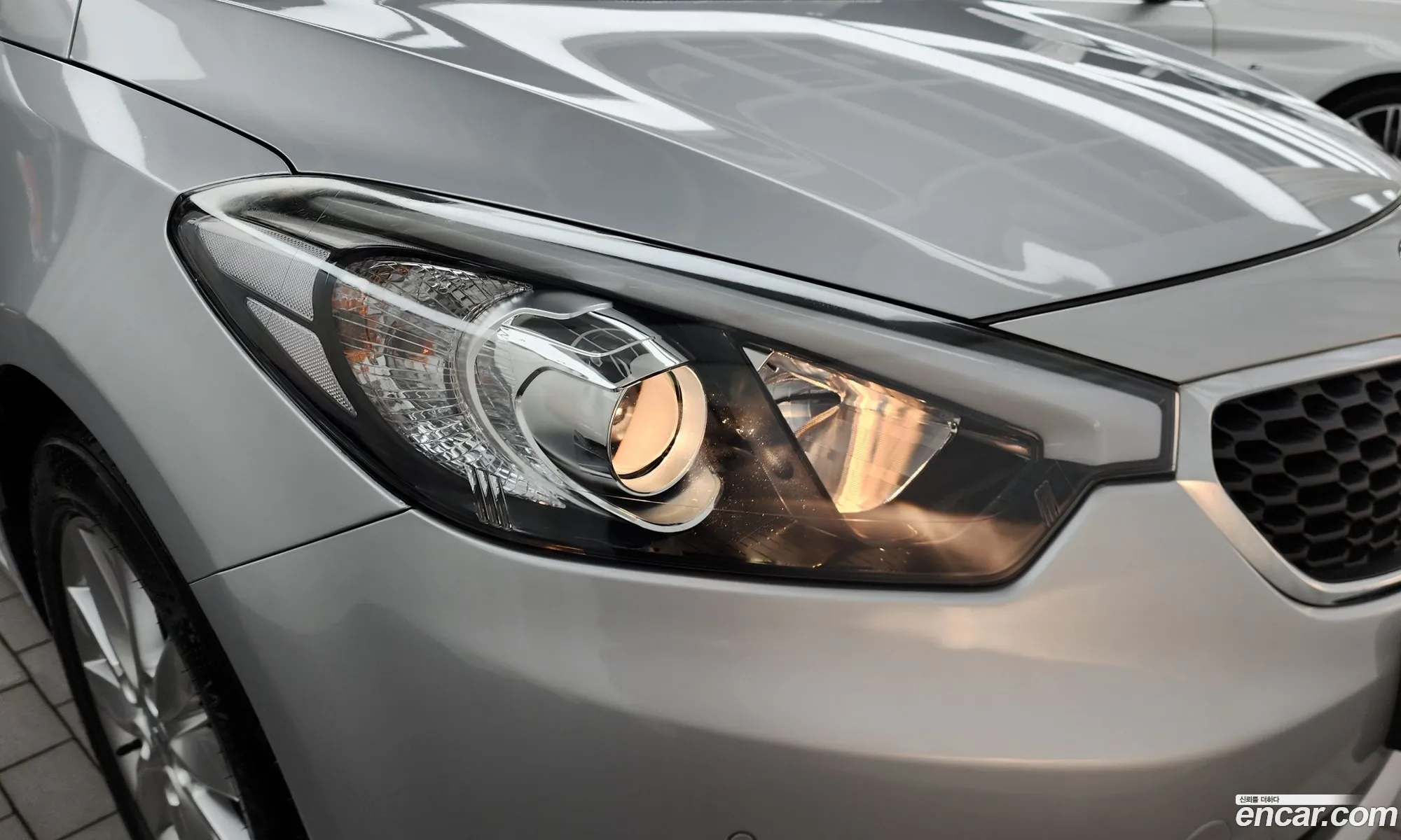 Kia K3 2015 — 11