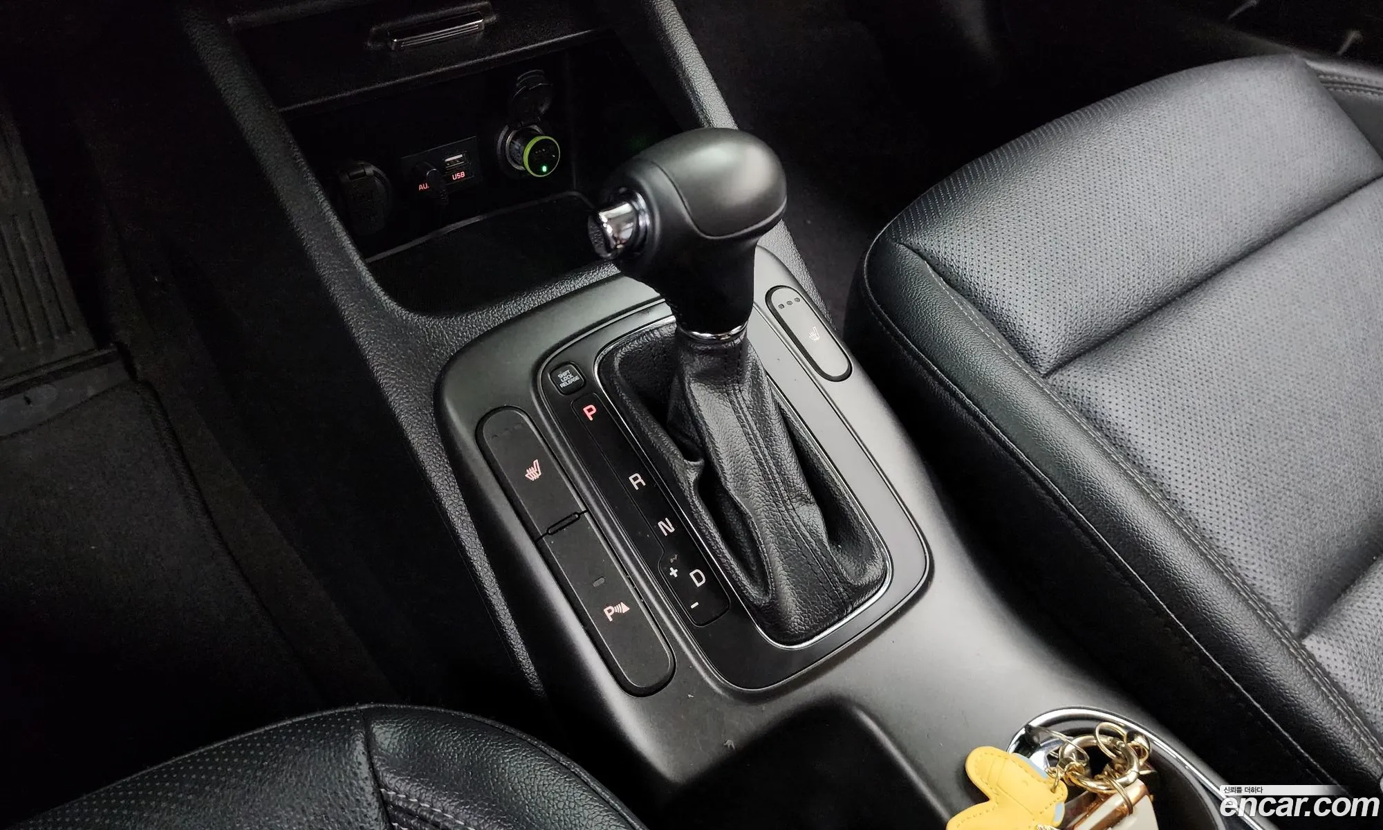 Kia K3 2015 — 17