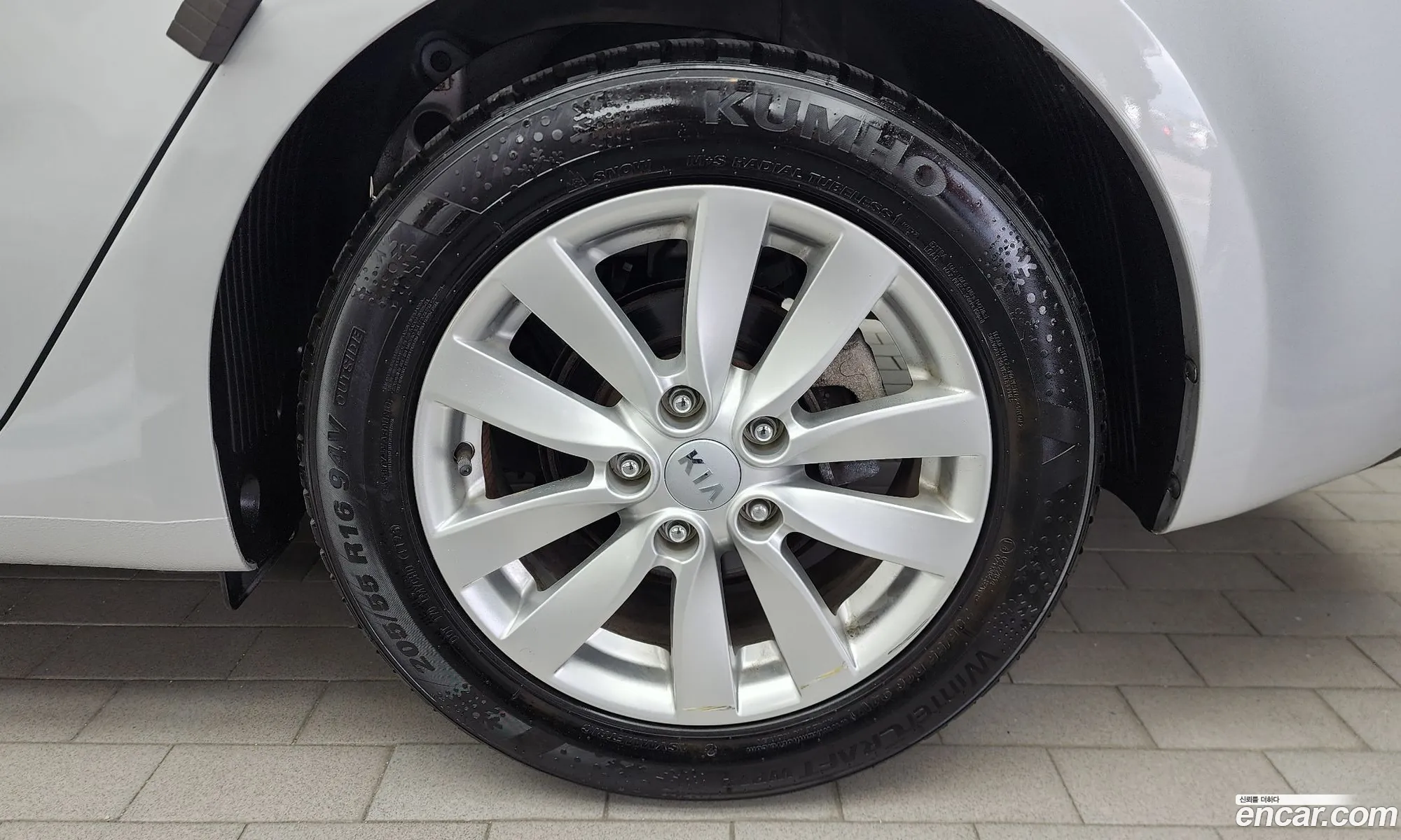 Kia K3 2015 — 3