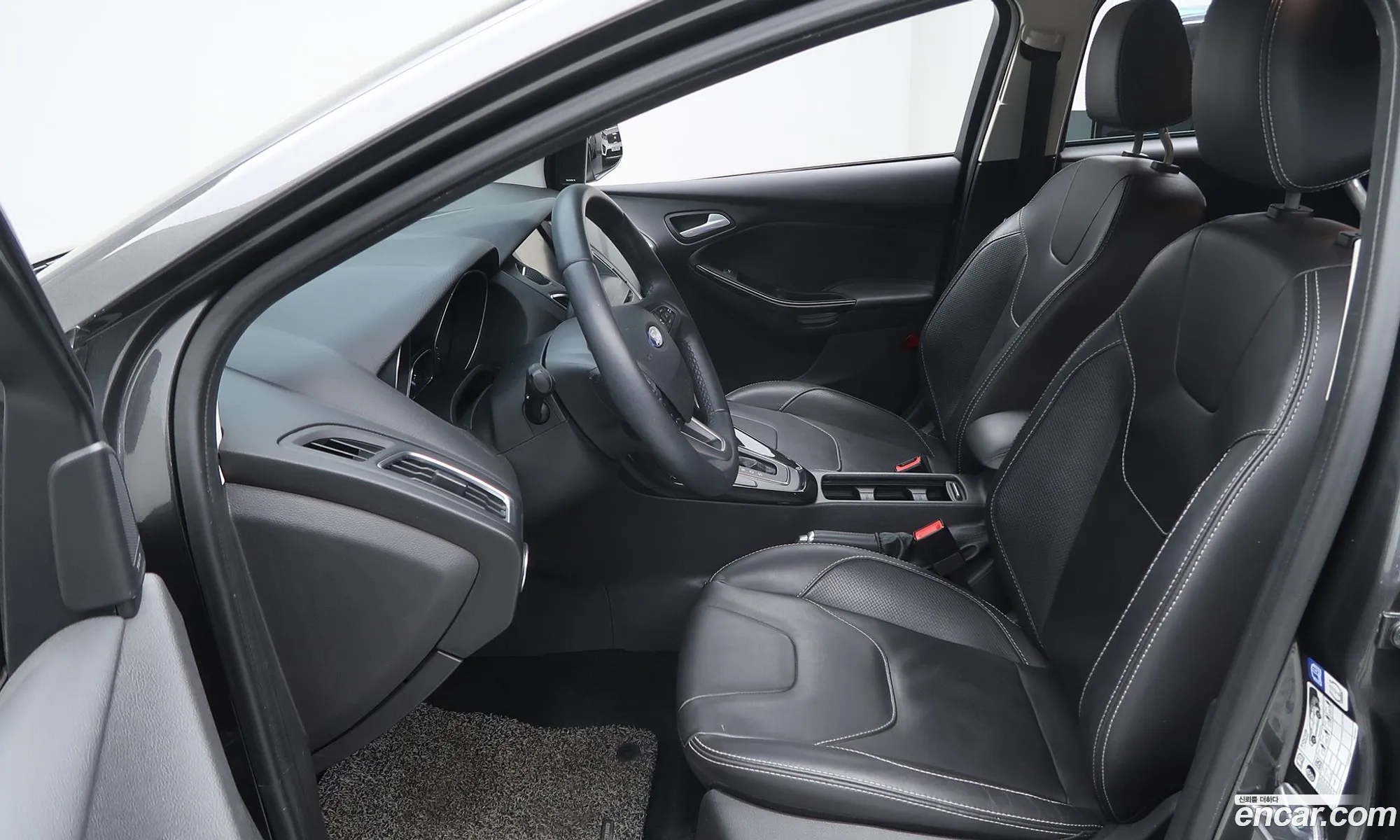 Ford Focus 2016 — 16