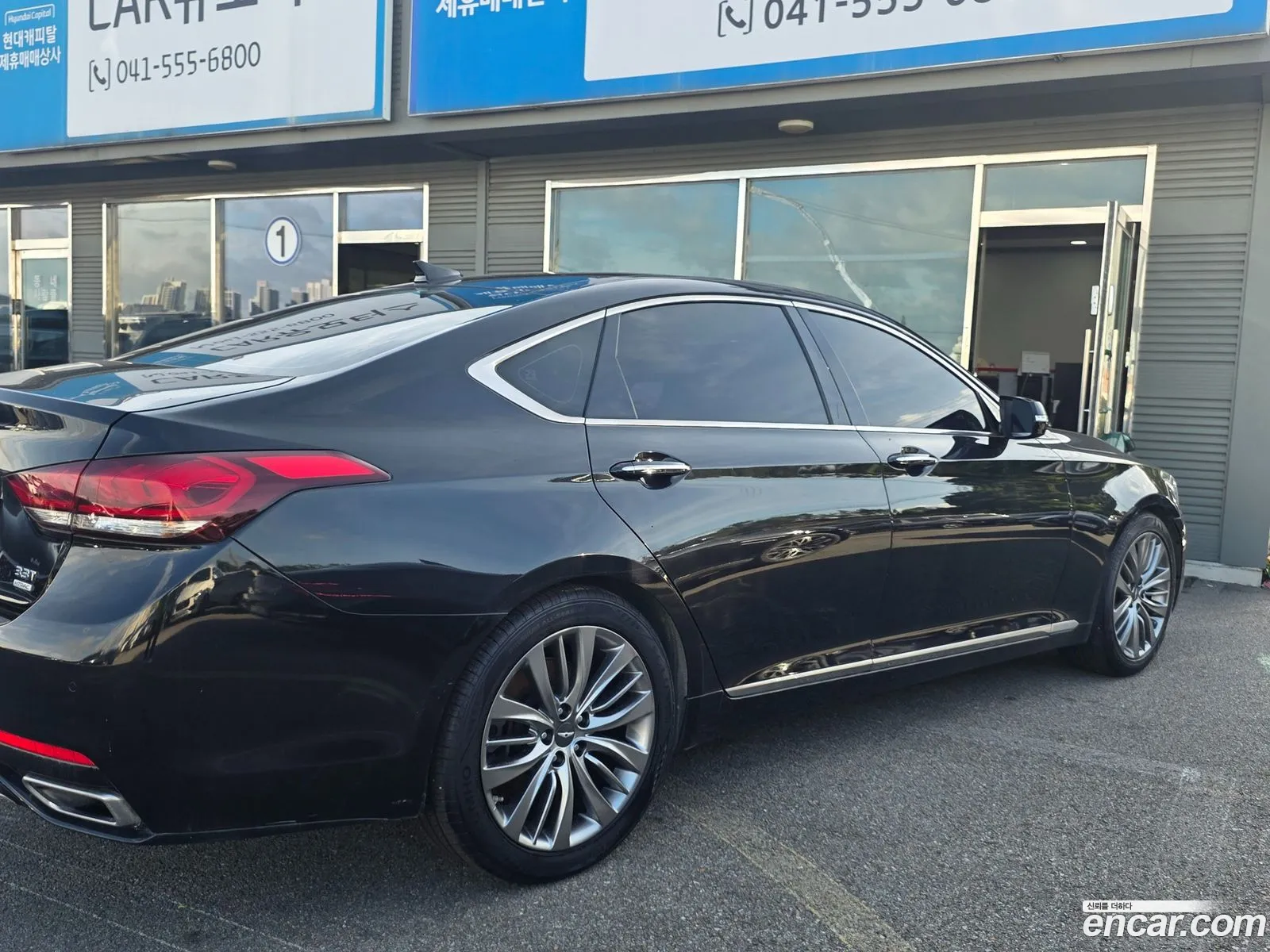 Genesis G80 2018 — 16