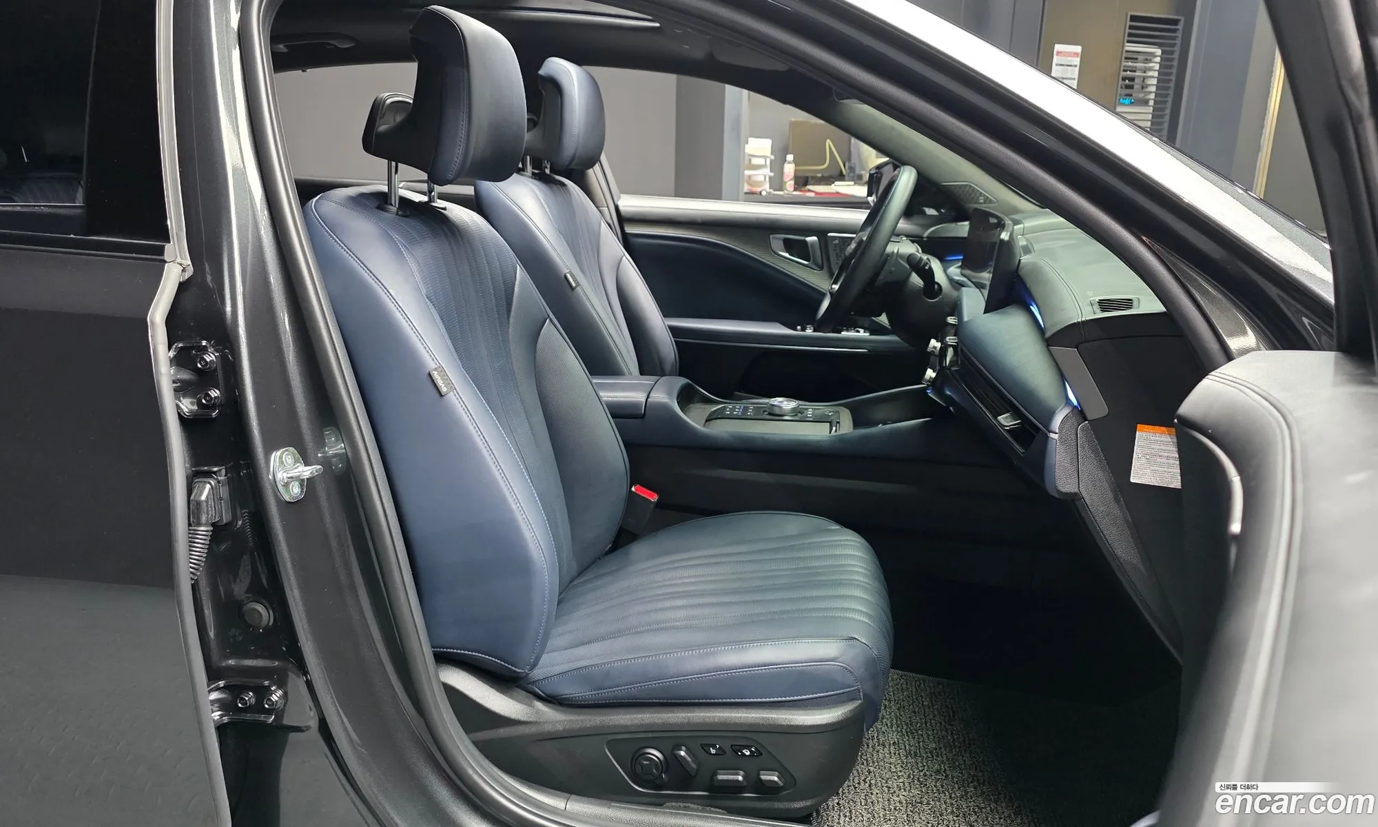 Kia K8 Hybrid 2024 — 29