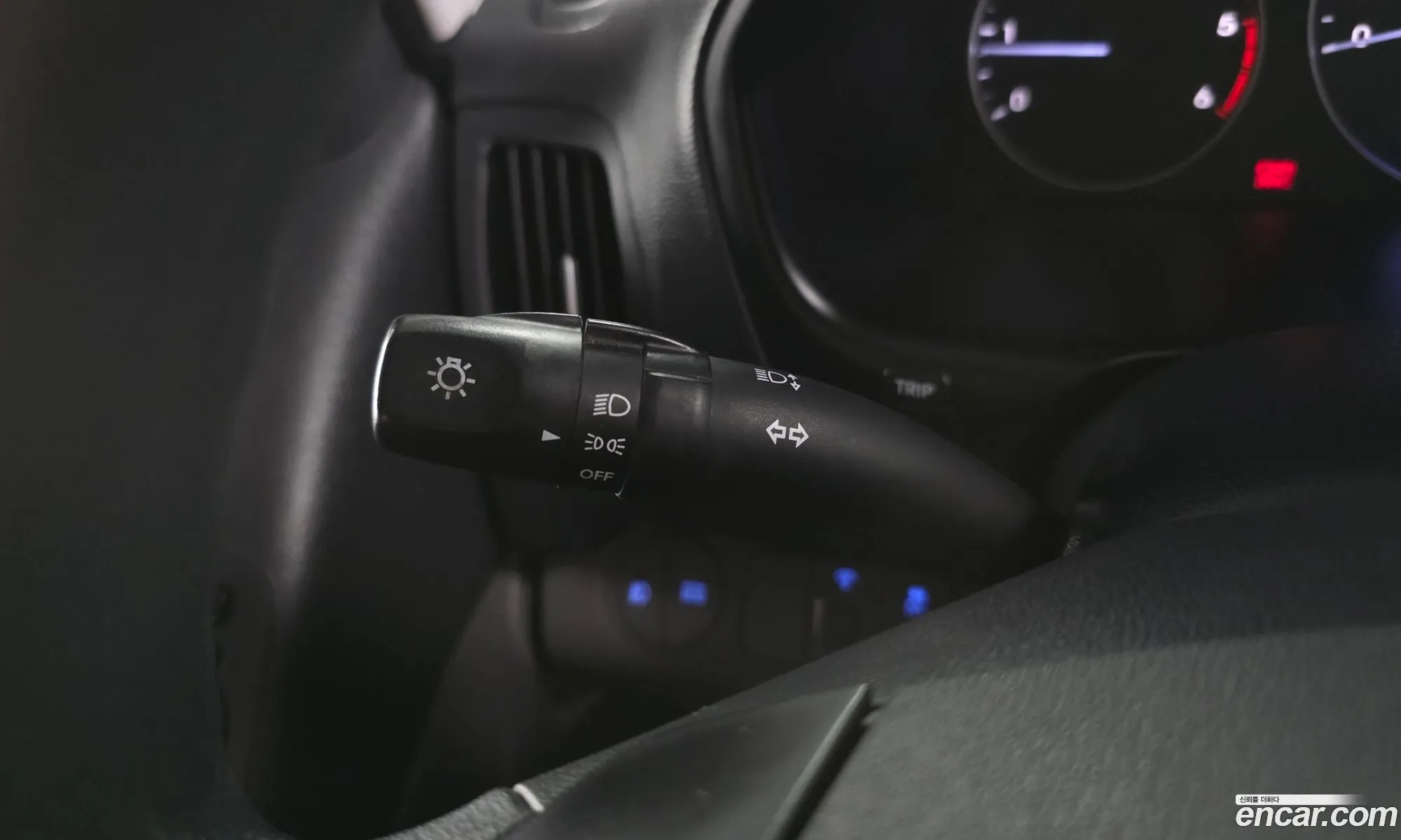 Hyundai Grand Starex 2017 — 2