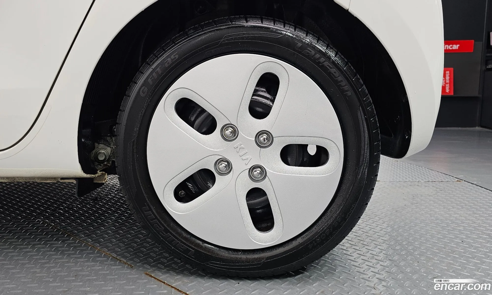 Kia Ray 2020 KNACF911BLT236598 — 3