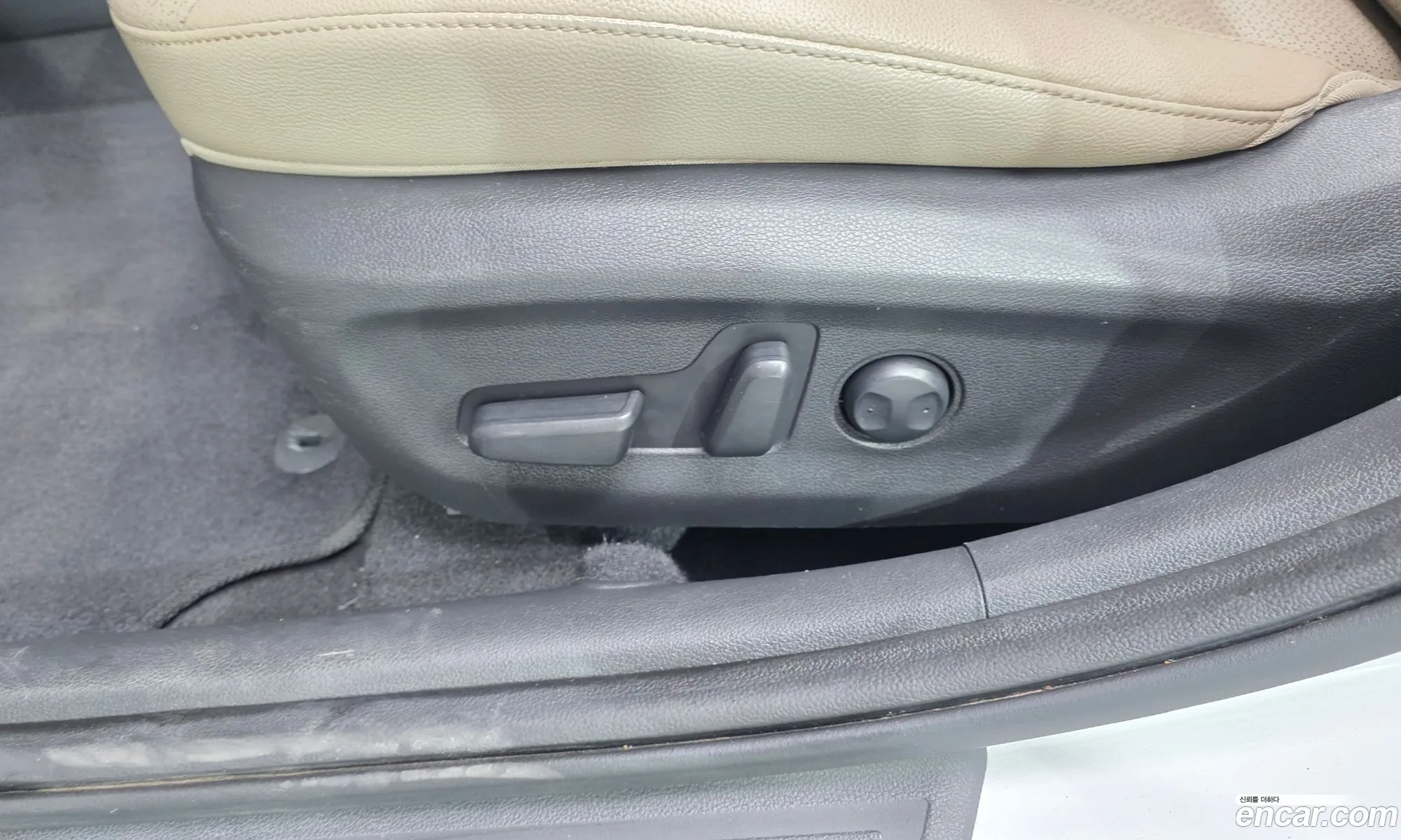 Hyundai Elantra AD 2016 — 21