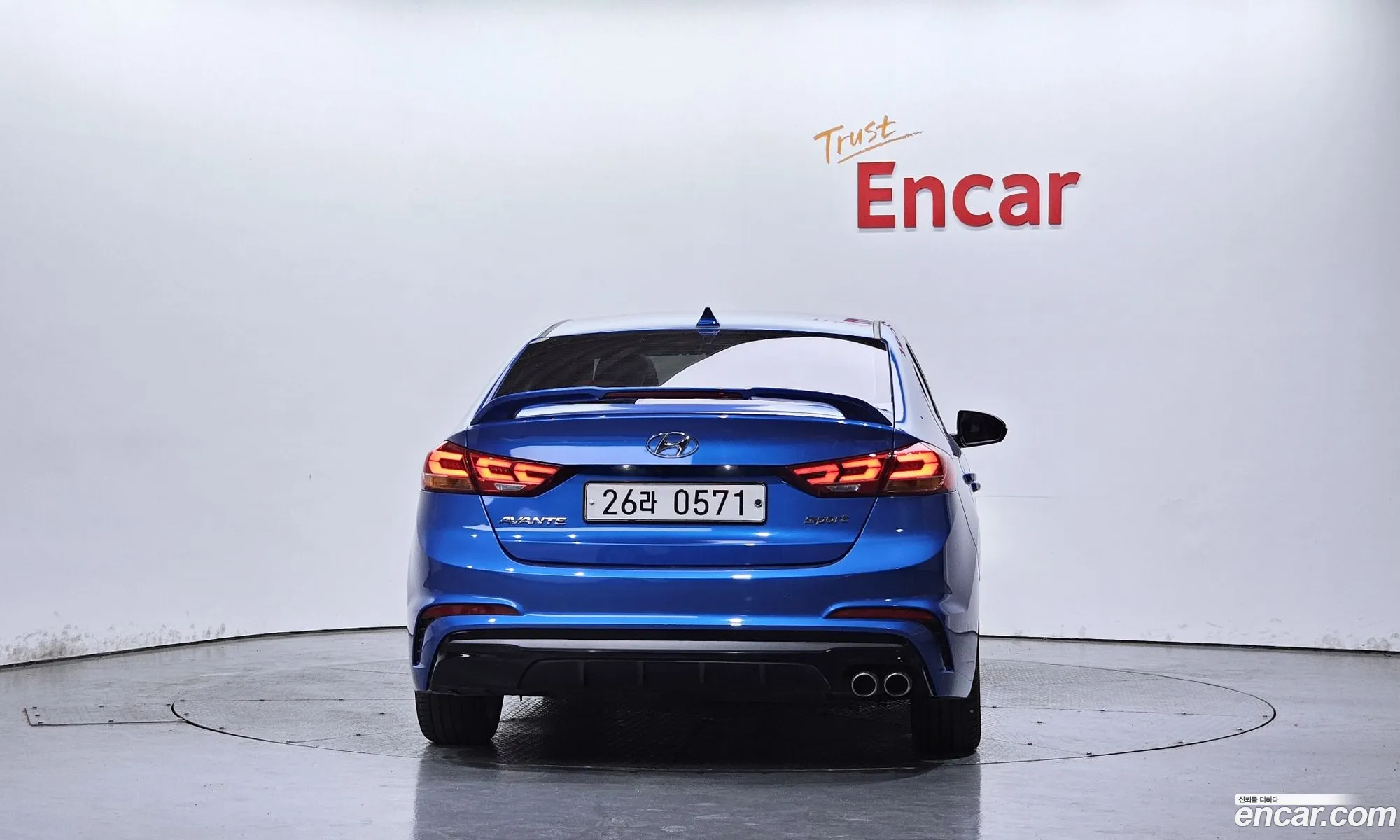 Hyundai Elantra AD 2016 — 5