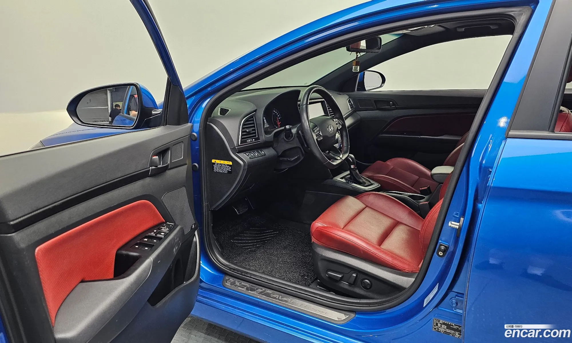 Hyundai Elantra AD 2016 — 27
