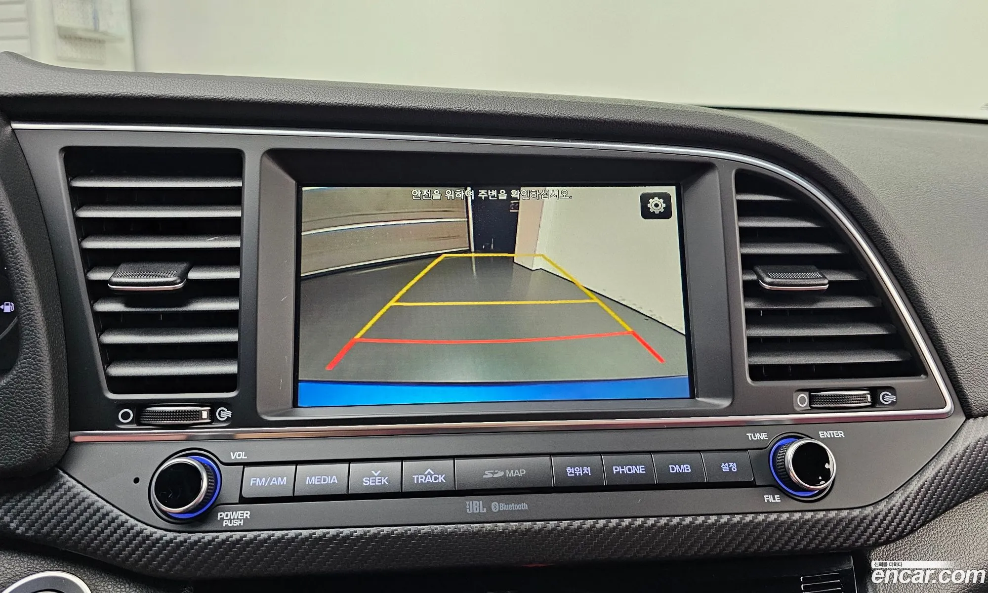 Hyundai Elantra AD 2016 — 3