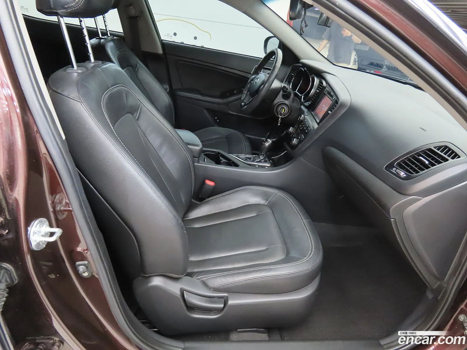 Kia K5 2011 — 6