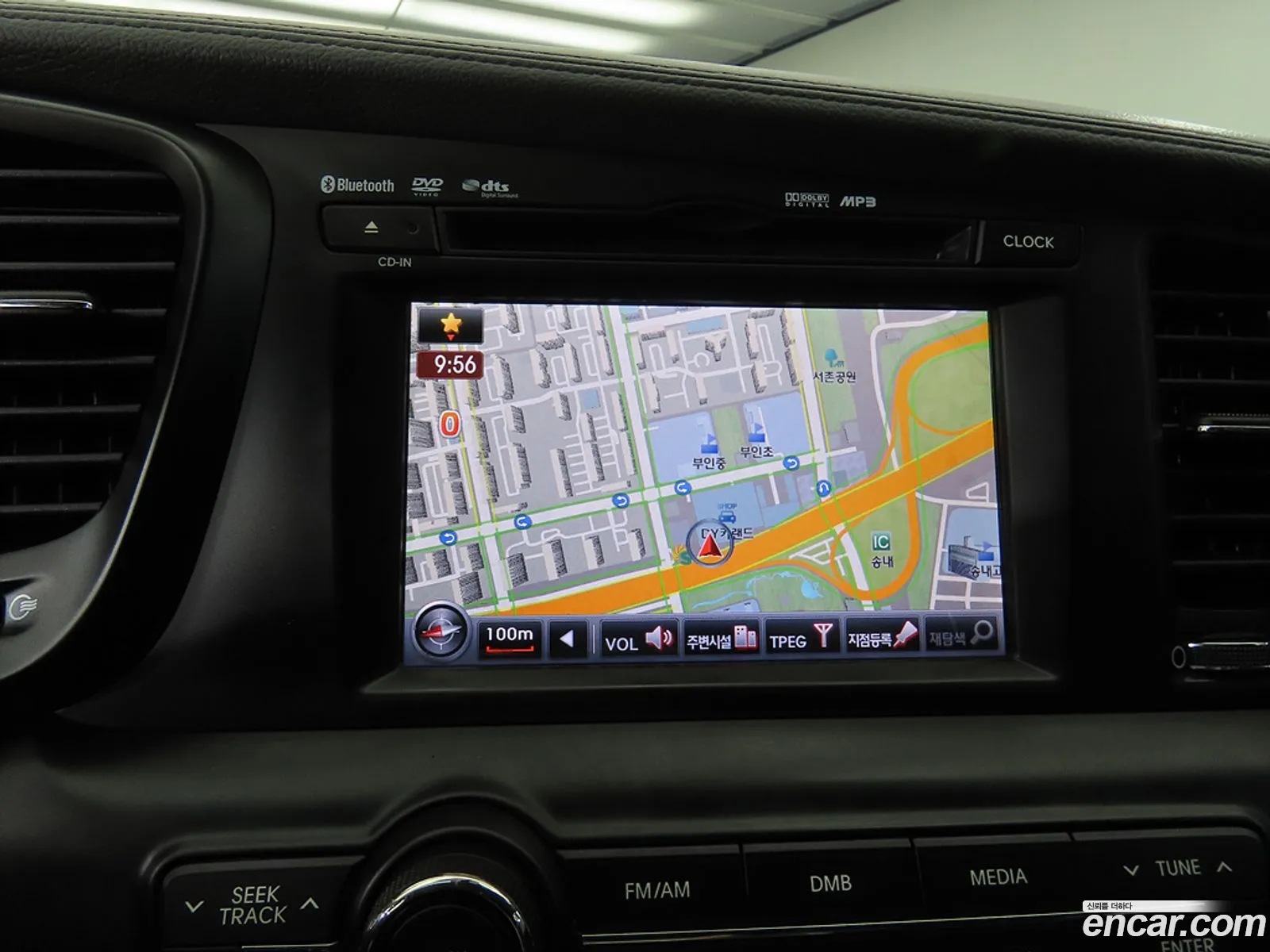 Kia K5 2011 — 12