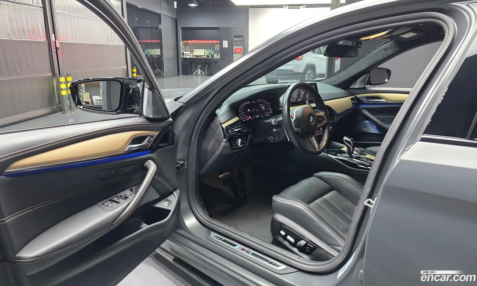 BMW M5 2020 — 6