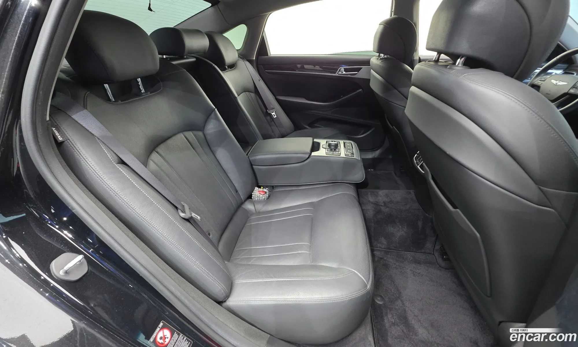 Genesis G80 2016 — 11