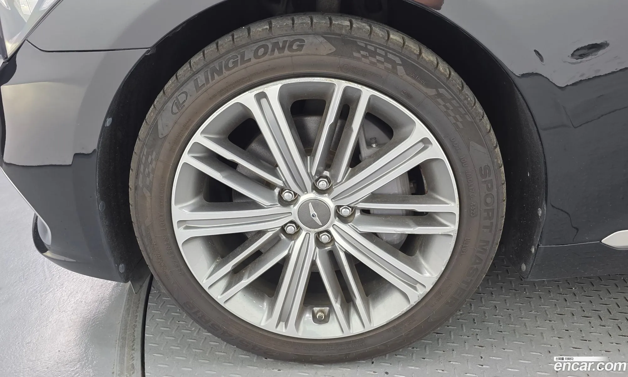 Genesis G80 2016 — 16