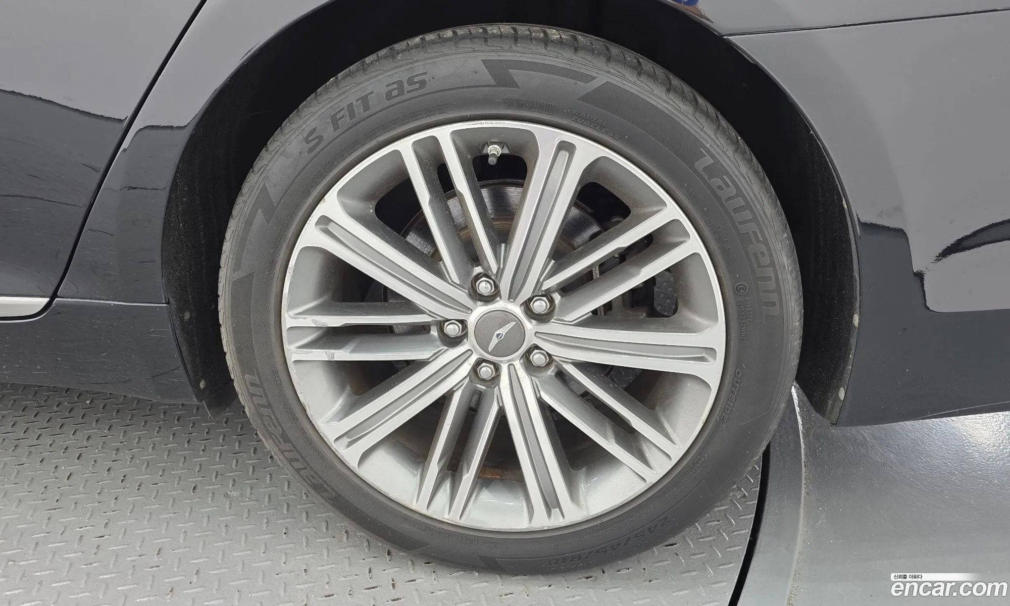Genesis G80 2016 — 27