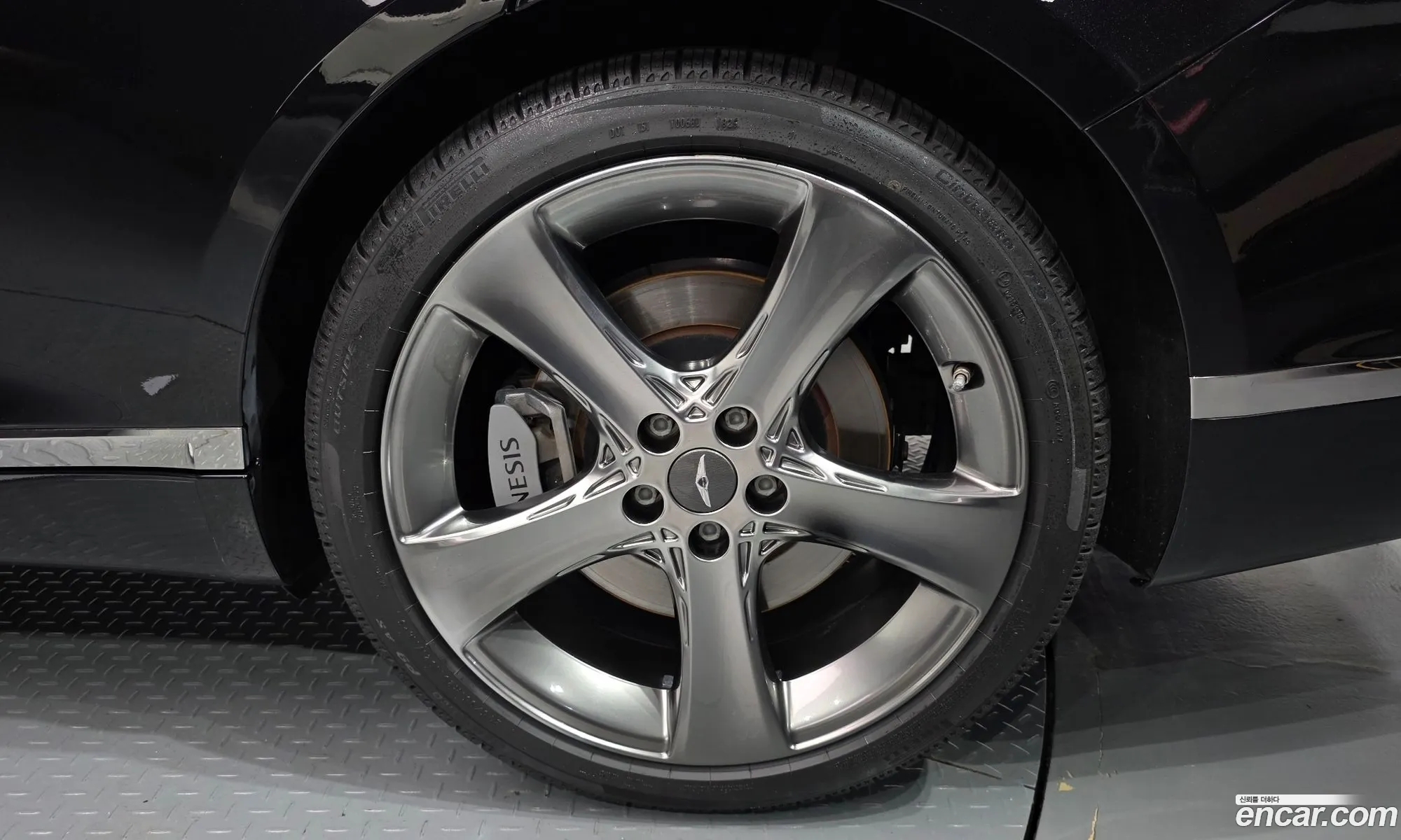 Genesis G80 2023 — 25