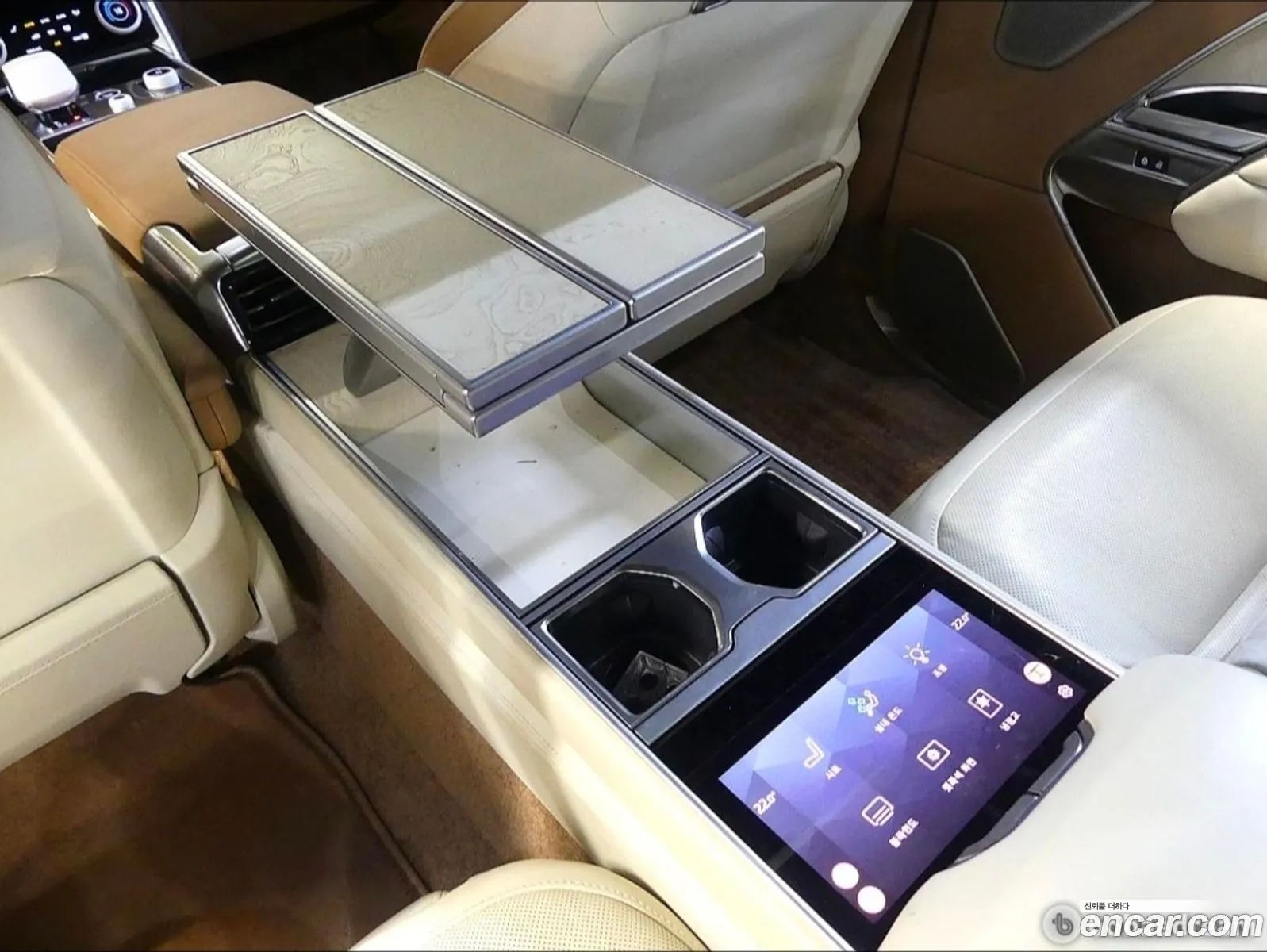 Land Rover Range Rover 2023 — 9