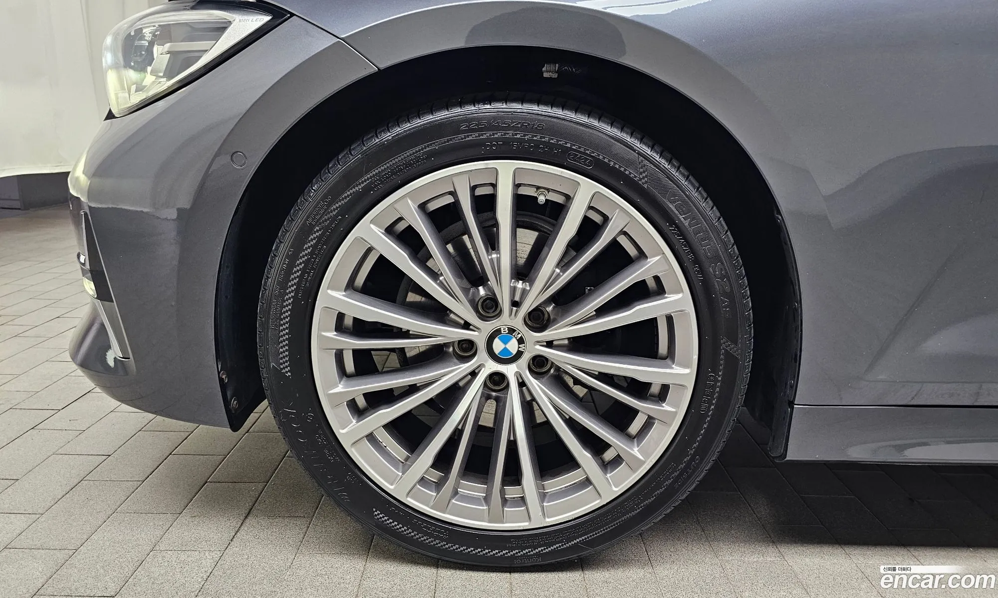 BMW 3 Series 2021 WBA5X5102NFL71627 — 5