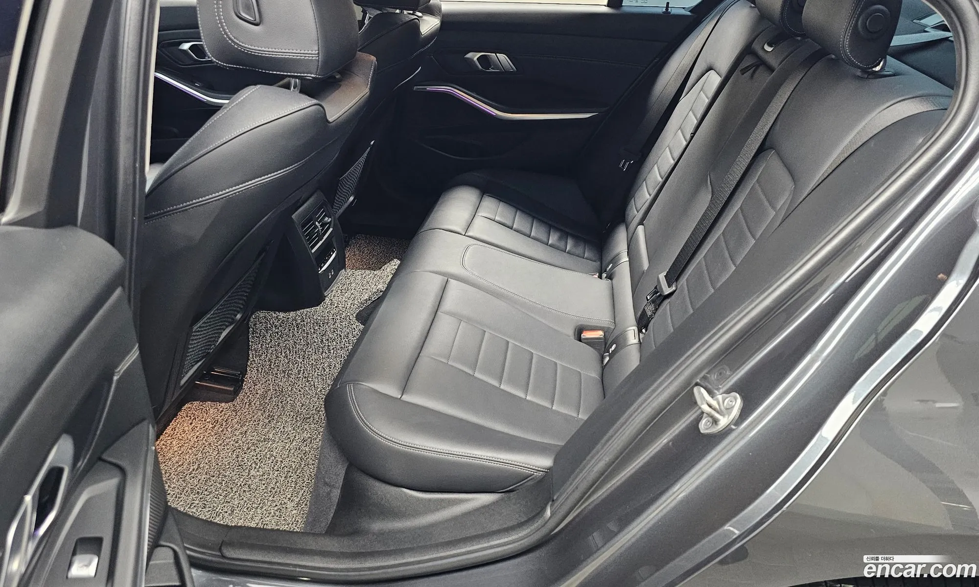 BMW 3 Series 2021 WBA5X5102NFL71627 — 30