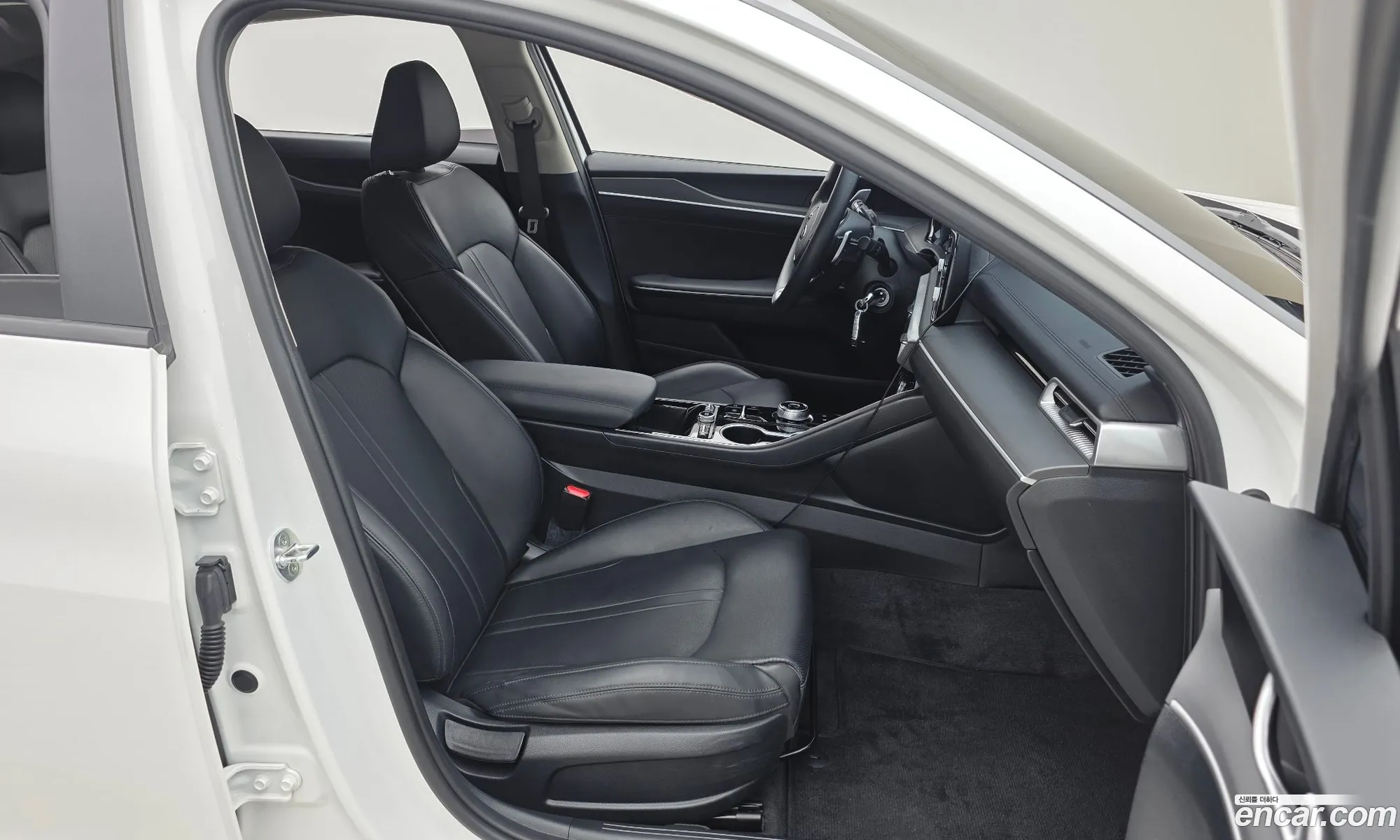 Kia K5 2021 KNAG141ABMA149629 — 19