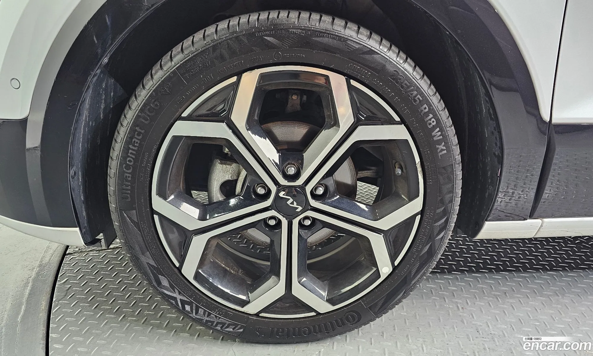 Kia Niro 2022 KNACT81EGNA044681 — 3