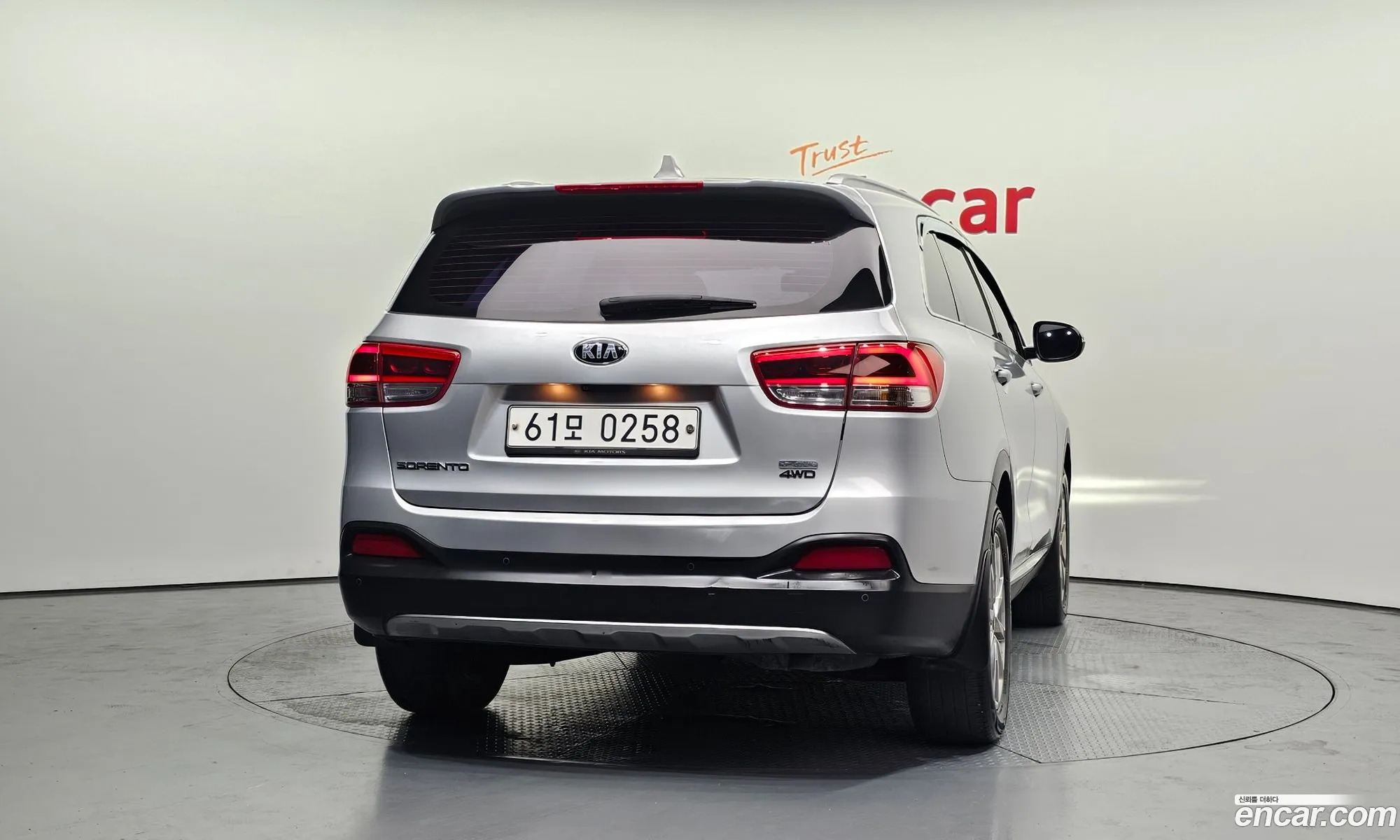 Kia Sorento 2017 KNAPS81BDHA333289 — 8