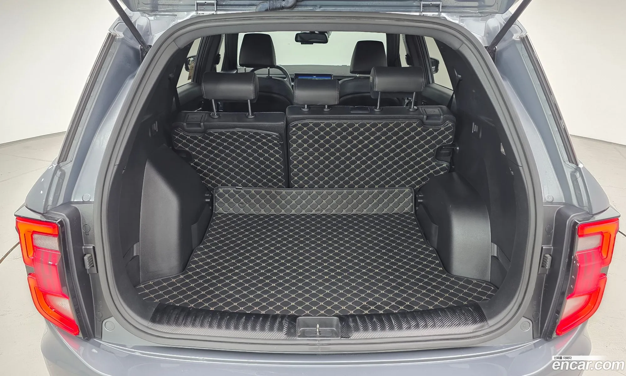 KG Mobility (SsangYong) Torres 2022 — 19
