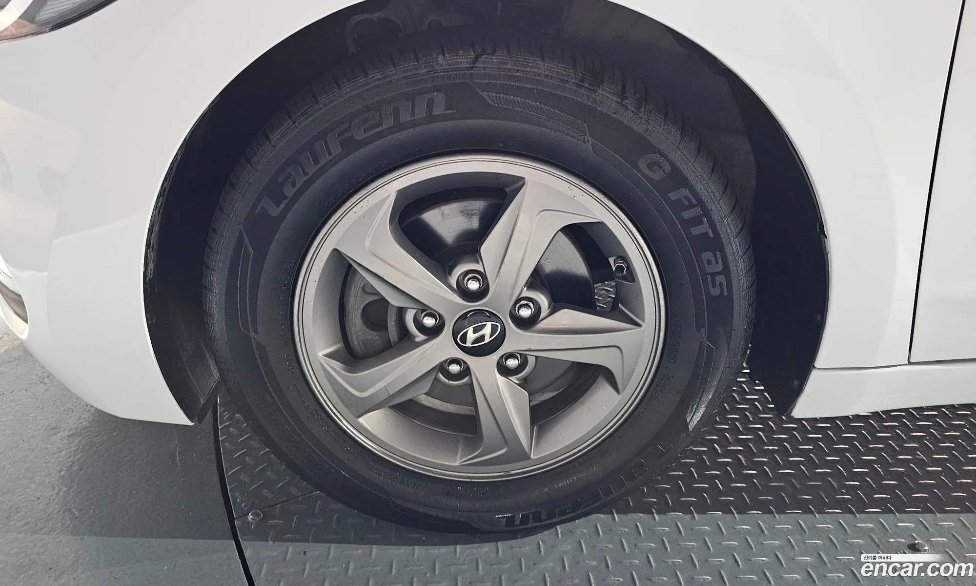 Hyundai Elantra AD 2015 KMHD741DBGU036562 — 11