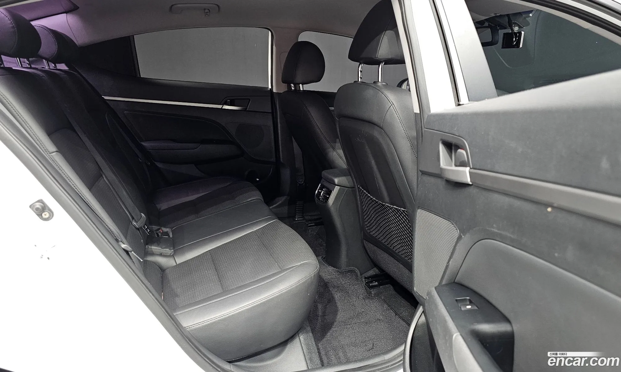 Hyundai Elantra AD 2015 KMHD741DBGU036562 — 12