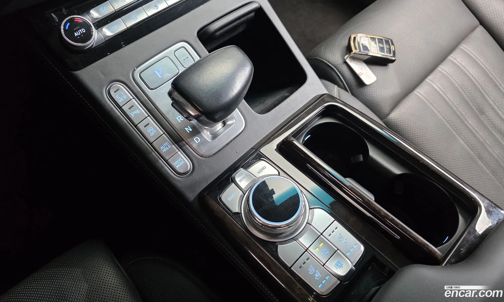 Genesis G90 2019 — 20