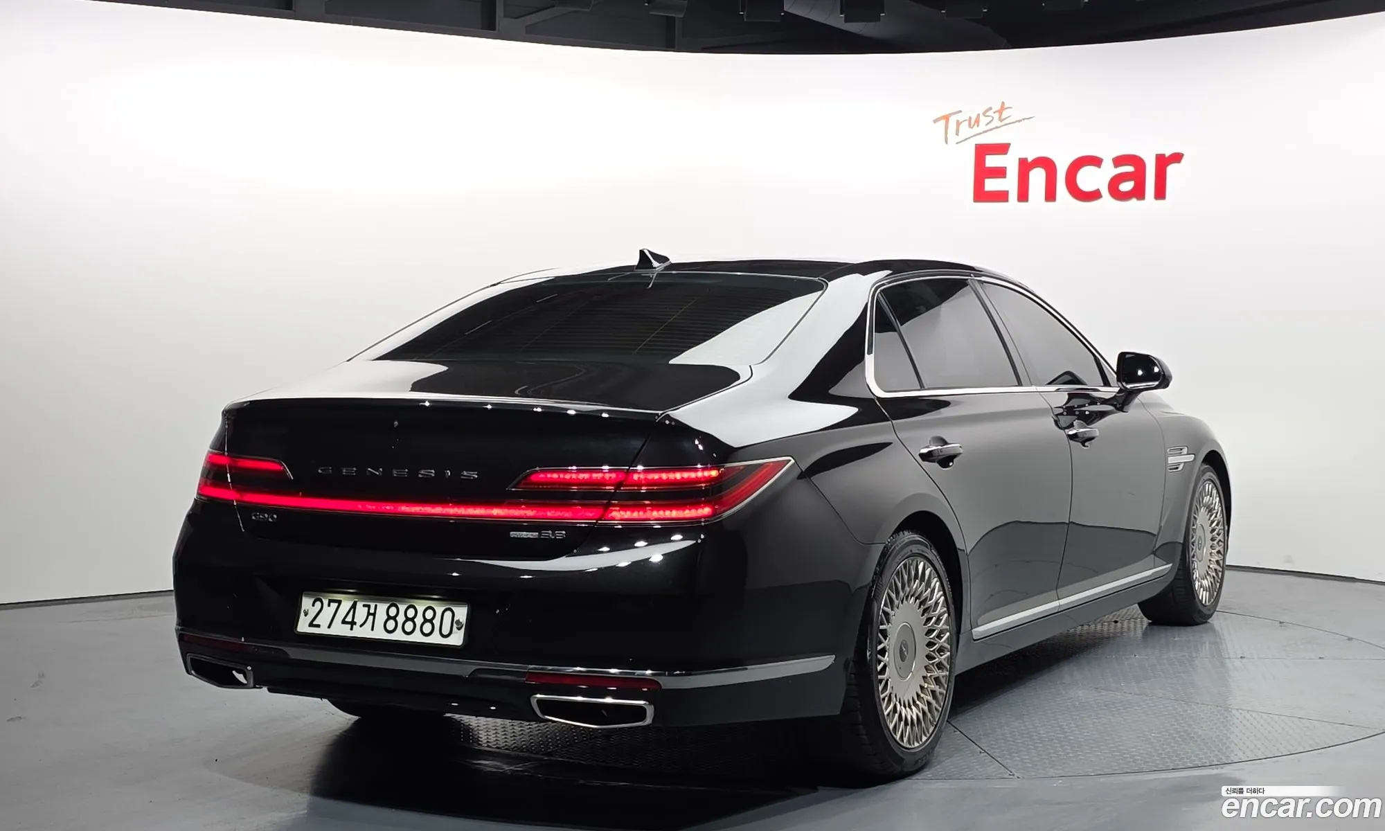 Genesis G90 2019 — 2