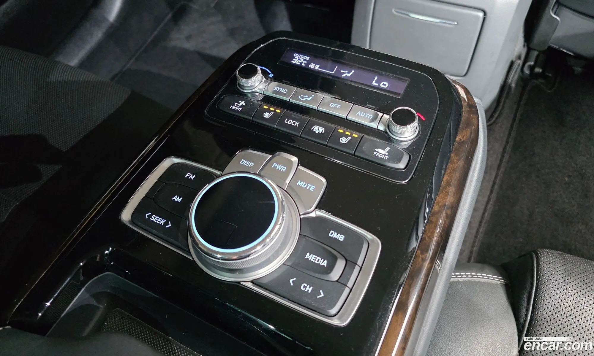 Genesis G90 2019 — 9