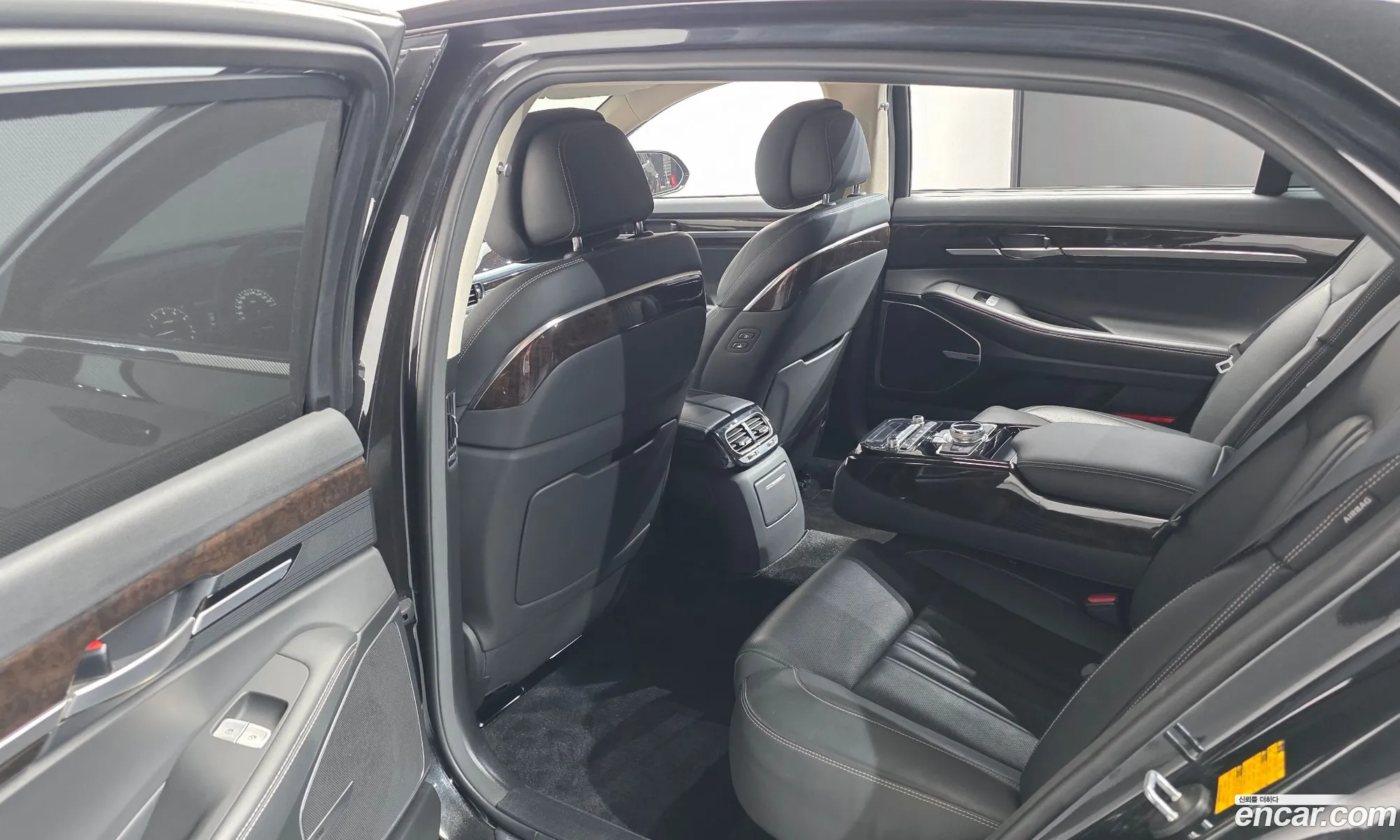 Genesis G90 2019 — 5