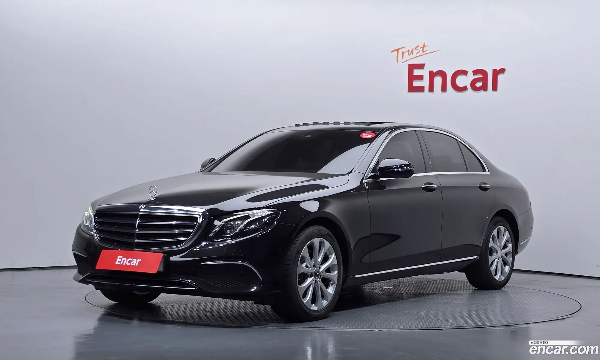 Mercedes-Benz E-Class W213 2019 WDDZF0FB1KA523738 — 8