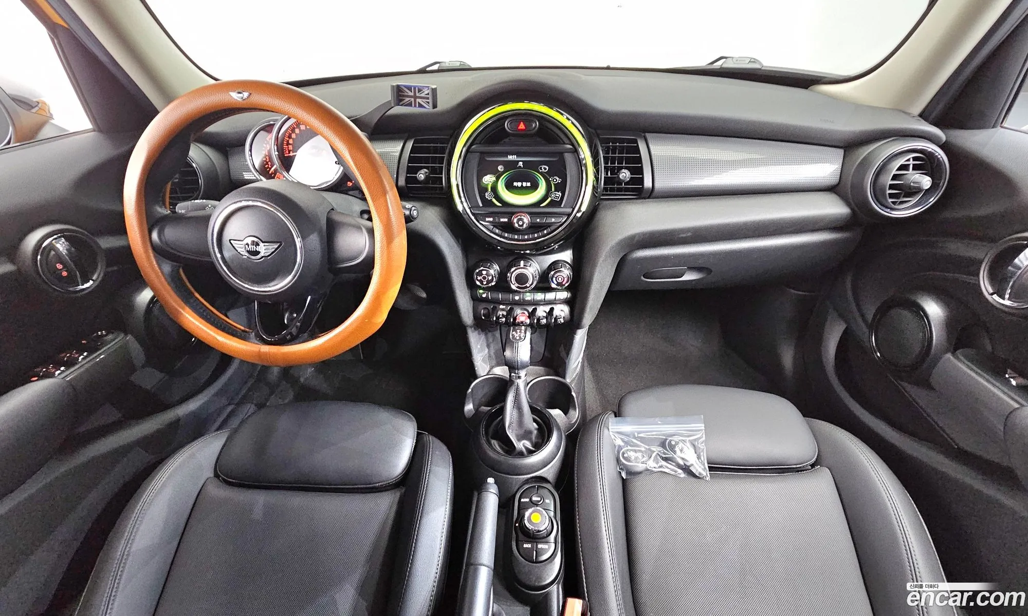 Mini Cooper 2018 WMWXU1103J2H33561 — 16