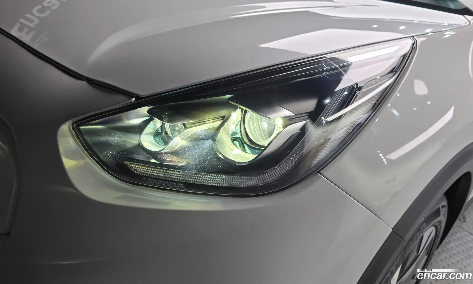 Kia Niro Plus 2022 — 25
