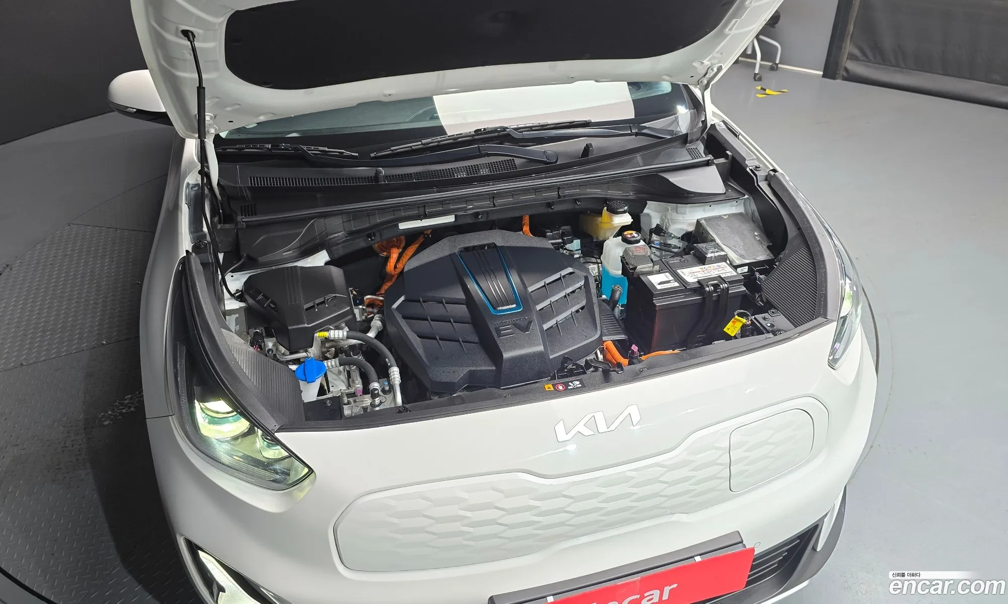 Kia Niro Plus 2022 — 9