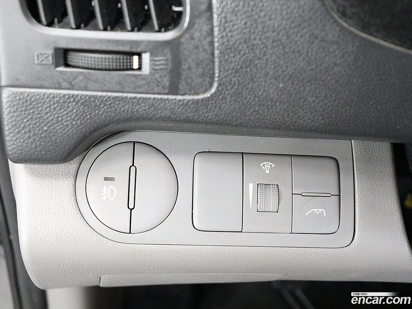 Hyundai Grand Starex 2012 — 15