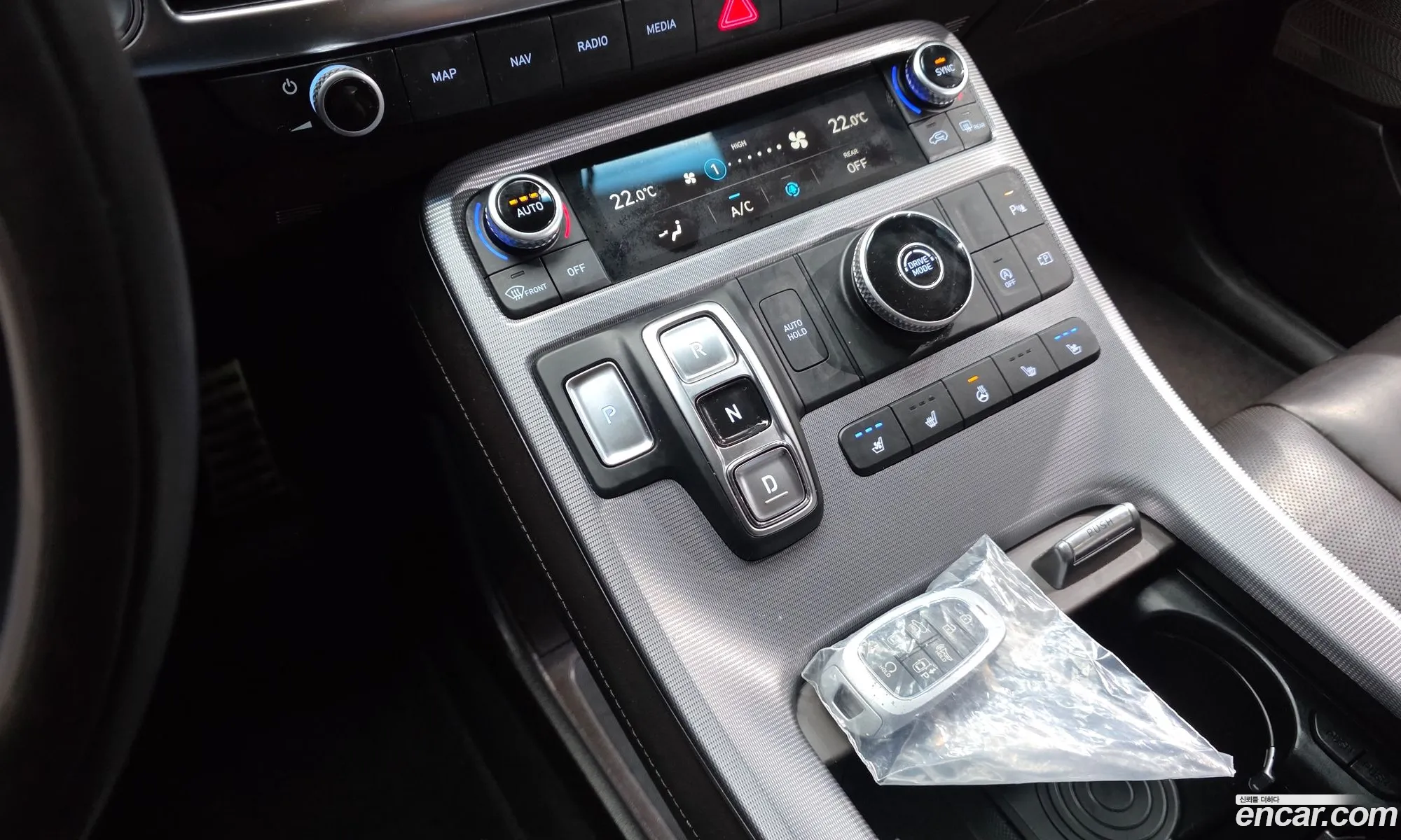 Hyundai Palisade 2022 KMHR581ABPU501028 — 16
