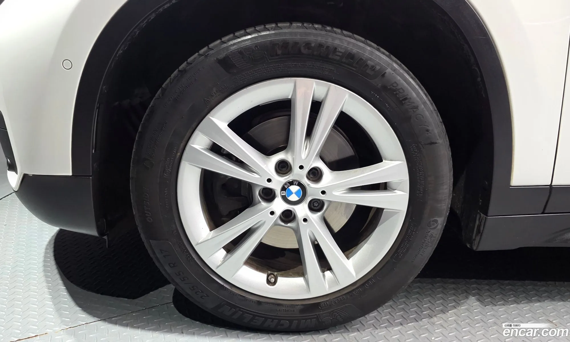 BMW X1 2016 WBAHT9100H5F19982 — 14