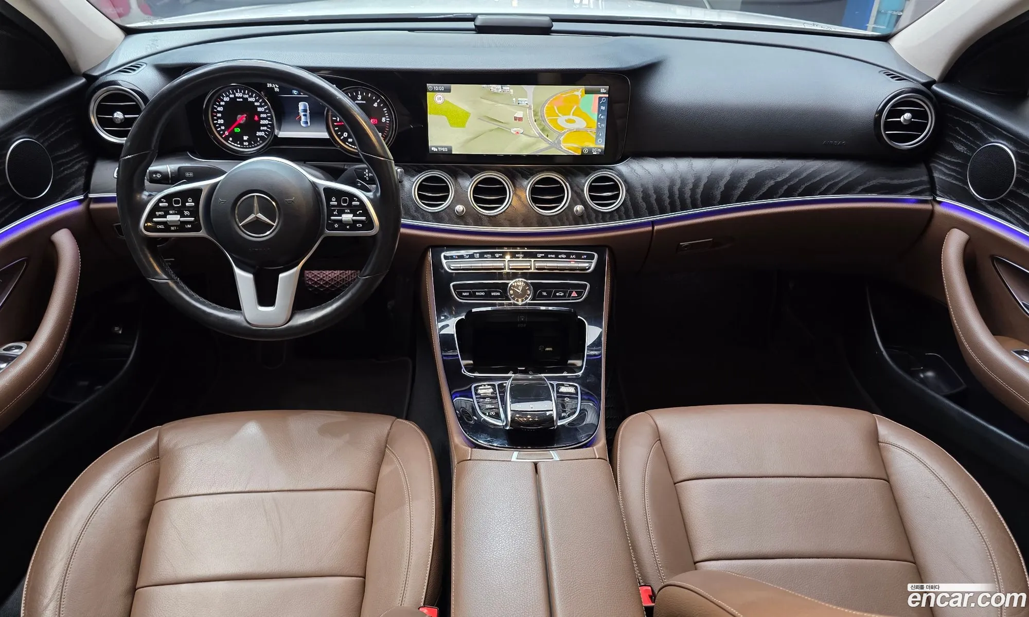 Mercedes-Benz E-Class W213 2019 WDDZF0EB0KA693560 — 3