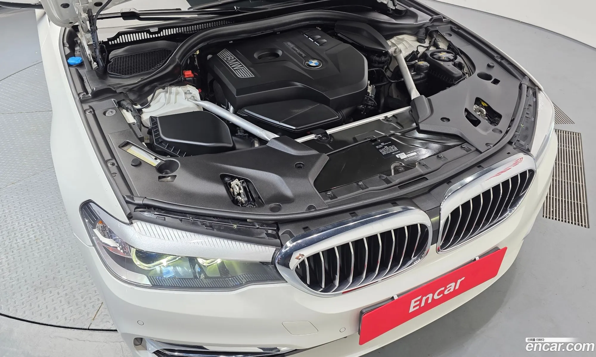 BMW 5 Series 2018 WBAJK7104JBH23636 — 22