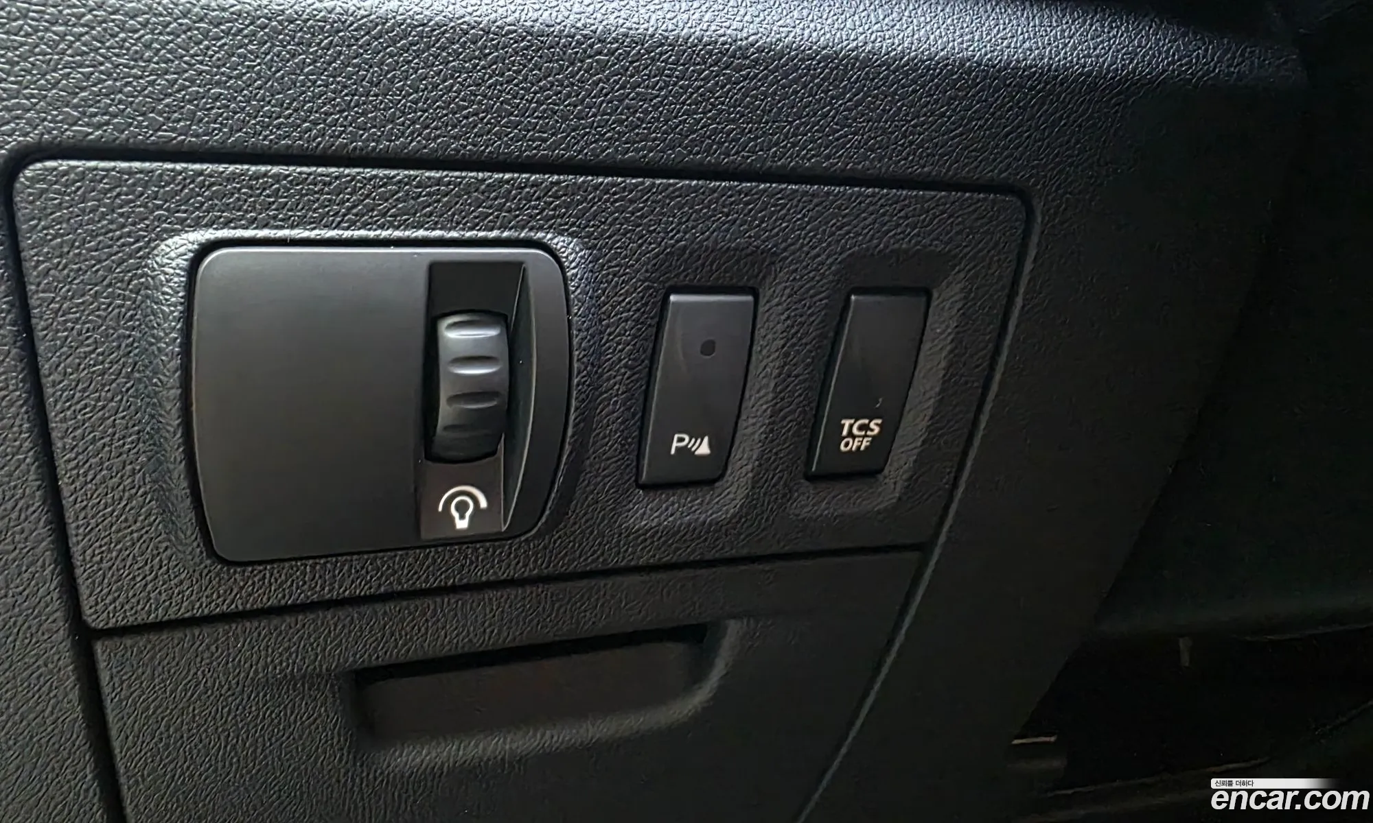 Renault Korea (Samsung) SM7 Nova 2015 — 2