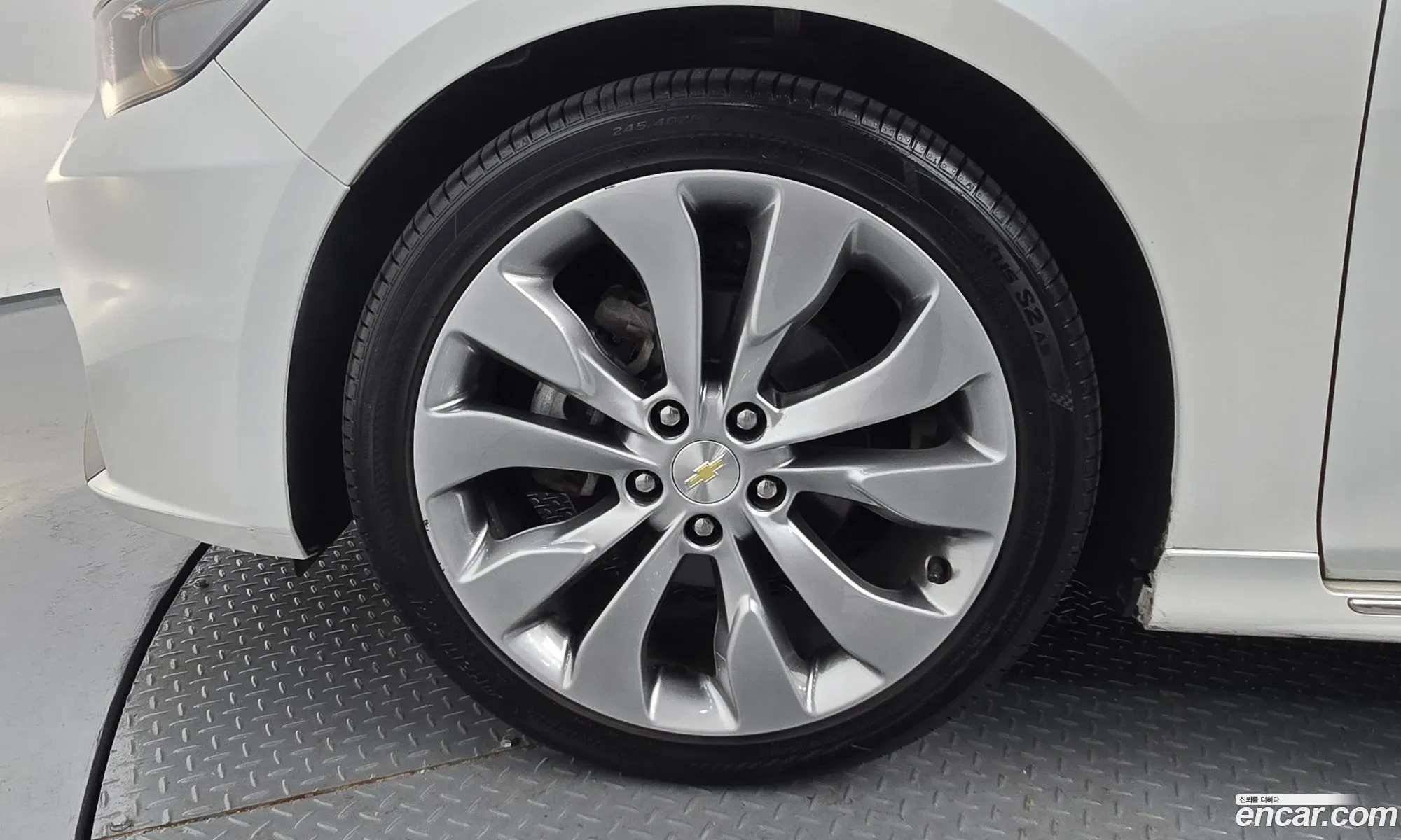 Chevrolet (GM Daewoo) Malibu 2016 — 11