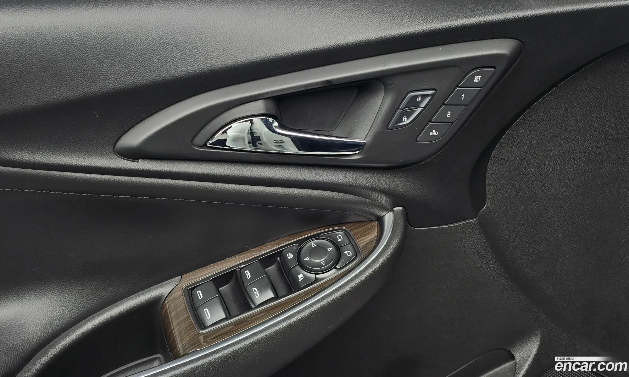 Chevrolet (GM Daewoo) Malibu 2016 — 10